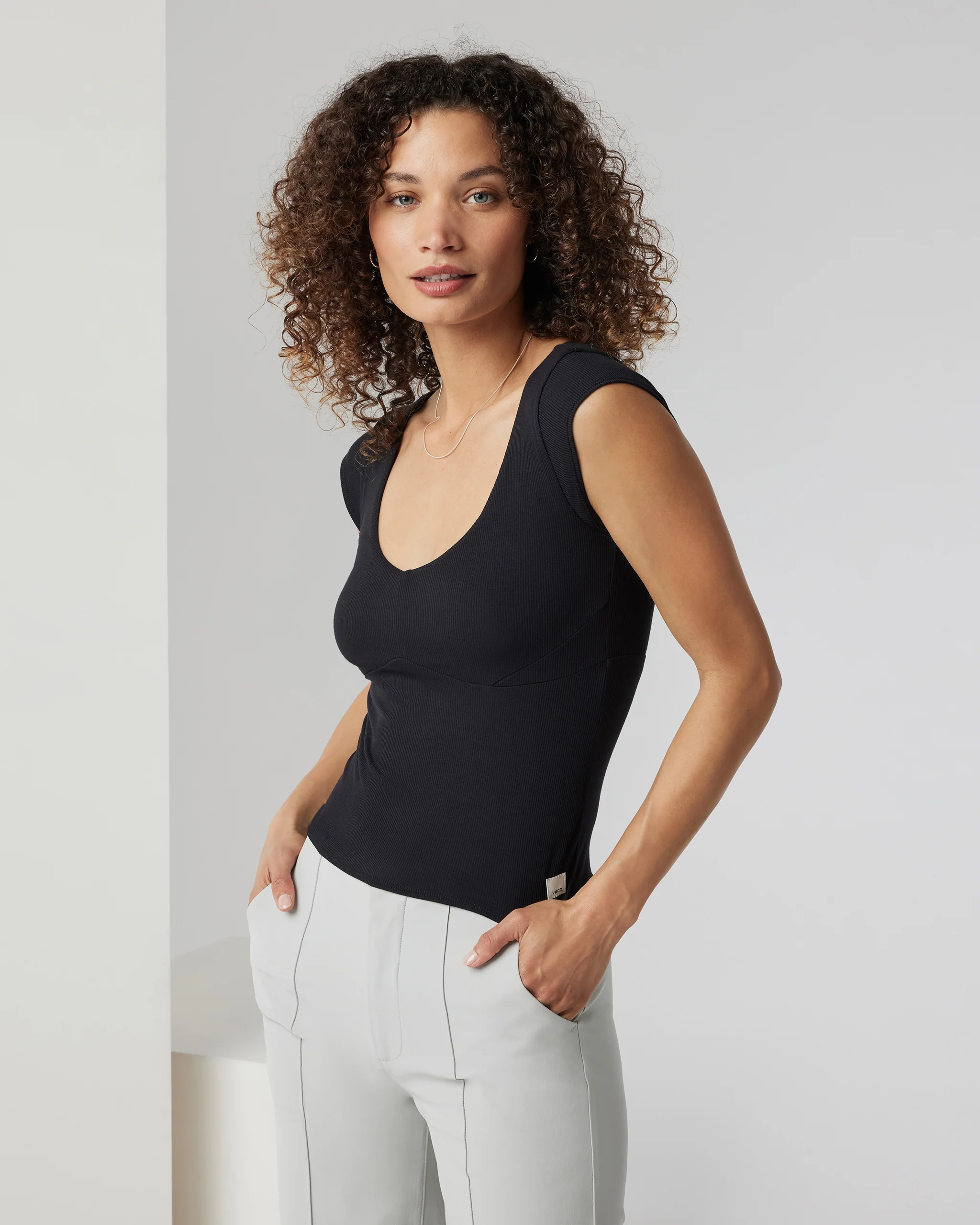 Sleeveless Cove V Neck