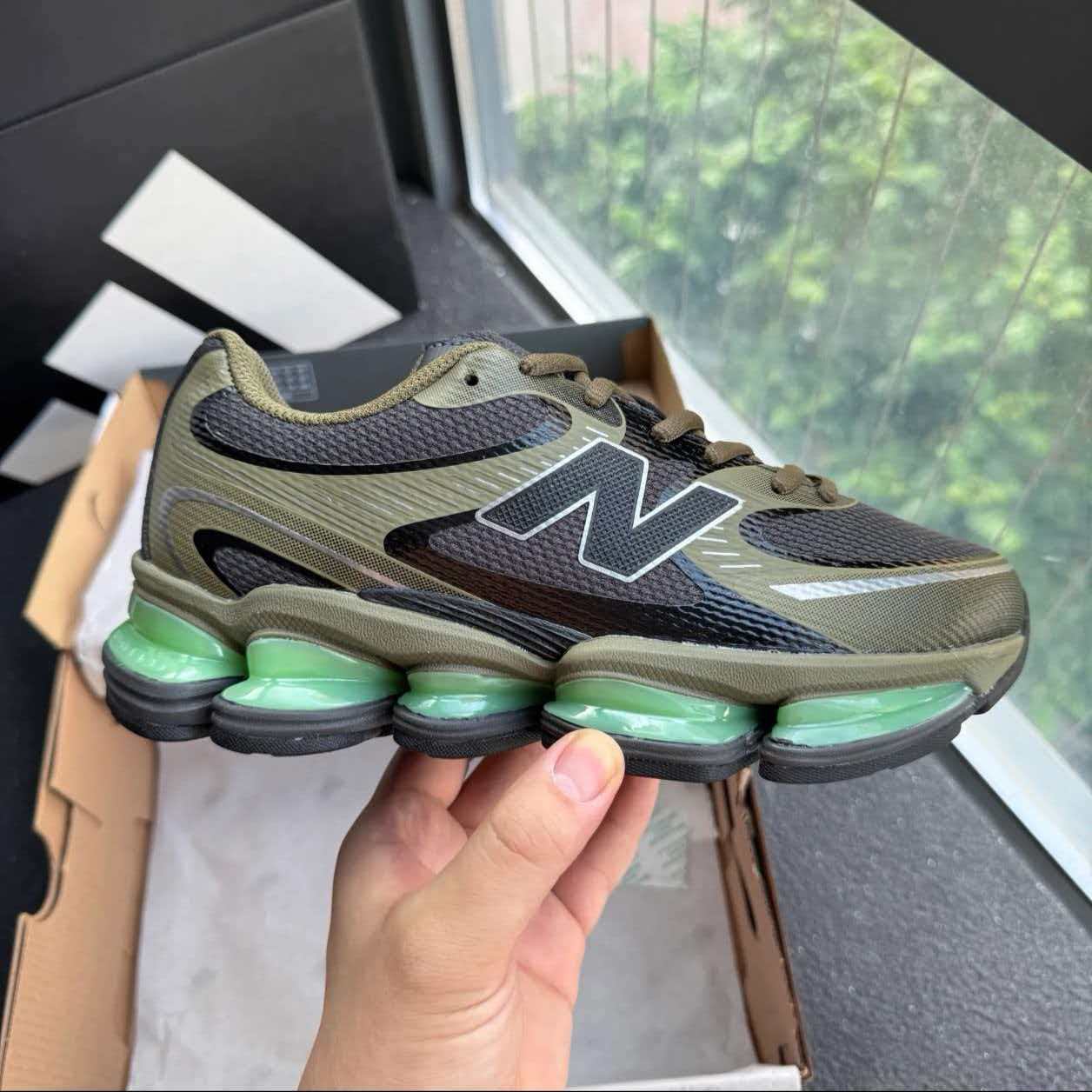 New Balance ABZORB 2000 