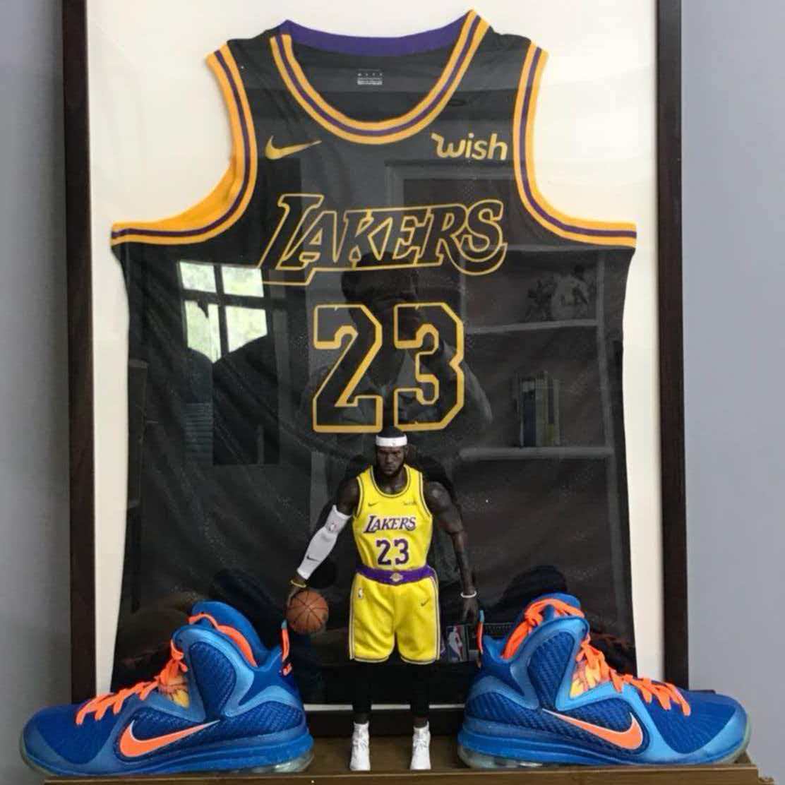 LeBron 9