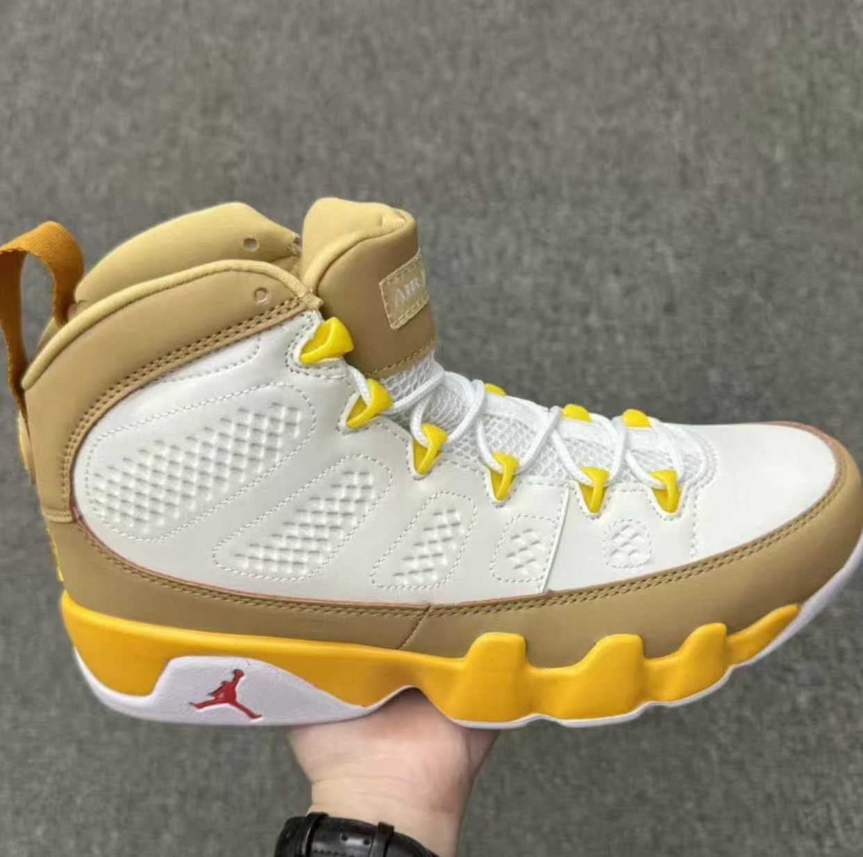 Air Jordan 9 Retro "Change The World"