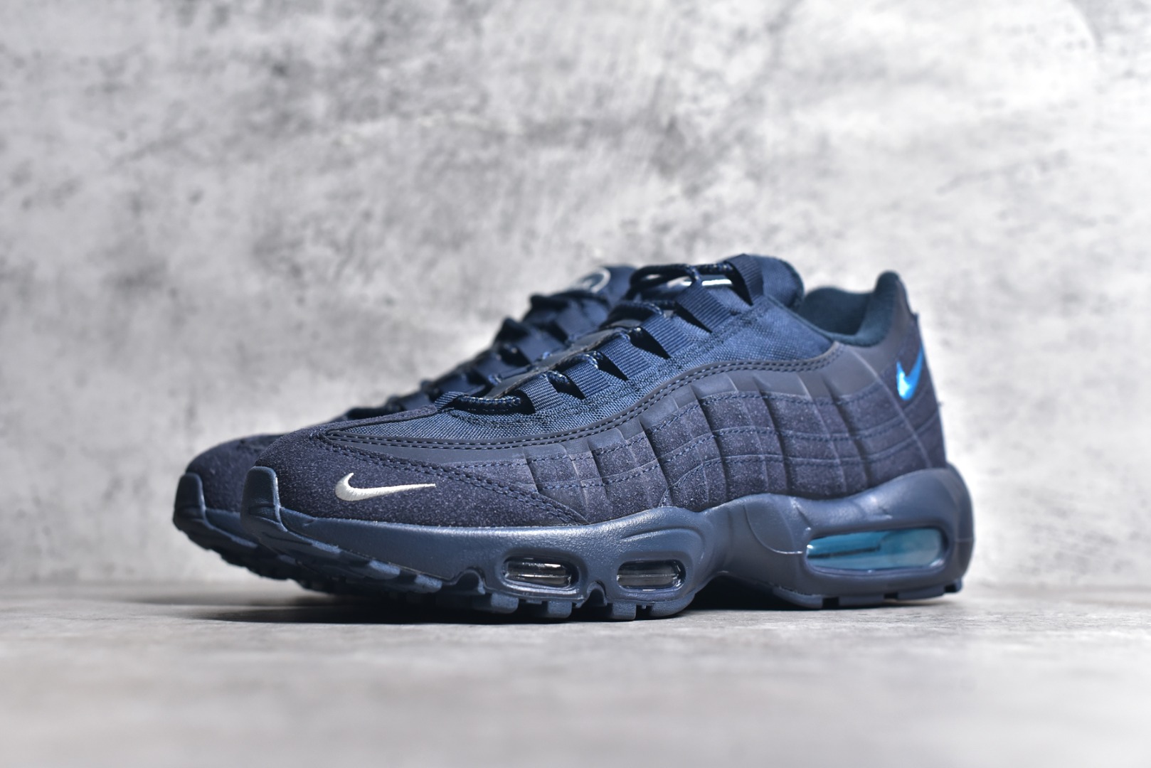 NIKE AIR MAX 95 OBSIDIAN LIGHT PHOTO BLUE  DO6704-400