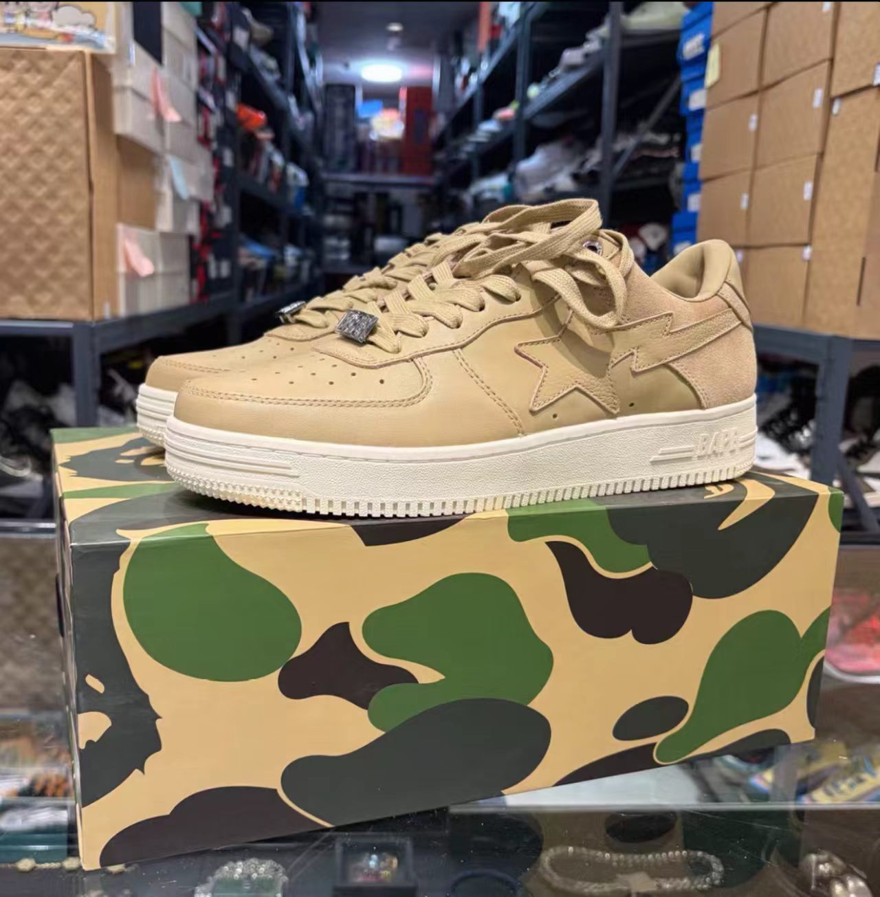 A Bathing Ape Bape Sta Low Beige Suede Leather