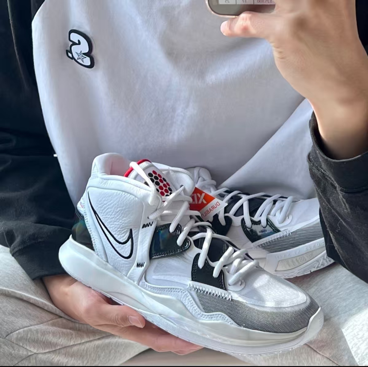 Nike Kyrie 8
