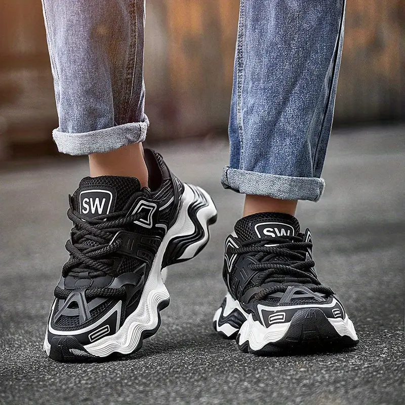New Retro Lace-Up Versatile Casual Sports Shoes Anti-Slip And Wear-Resistant Trendy And Style Running