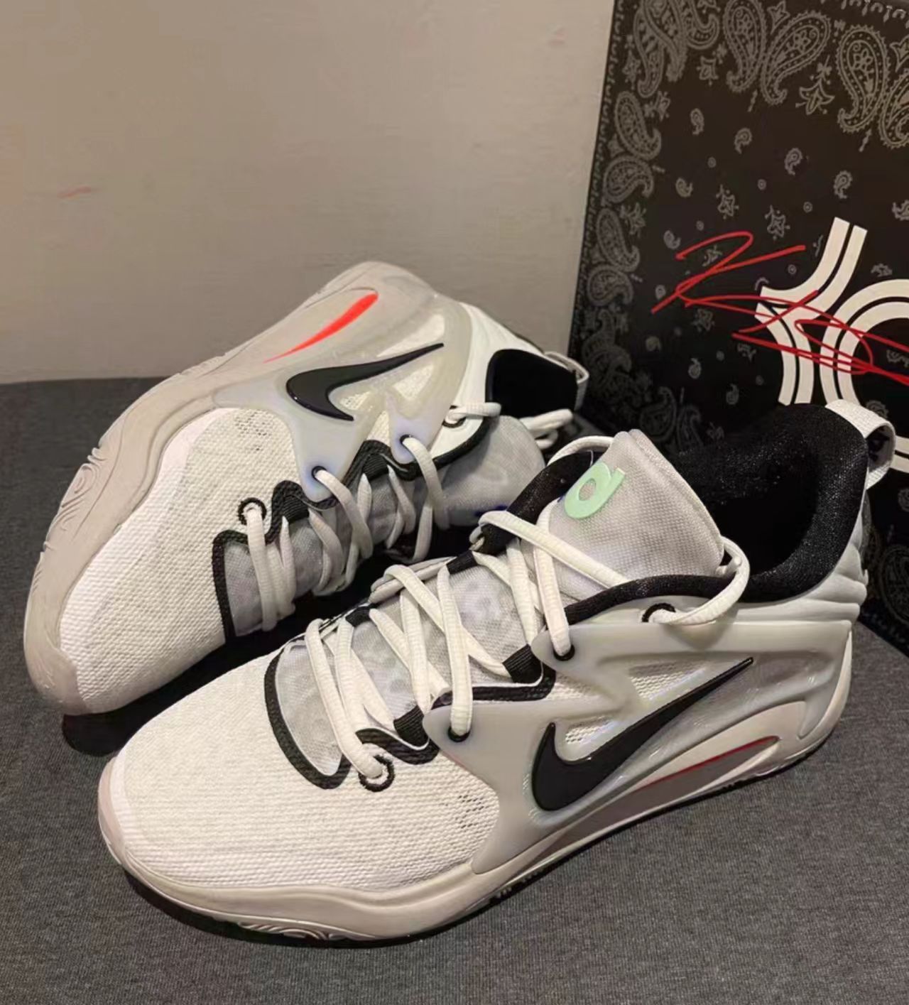 Nike KD 15 