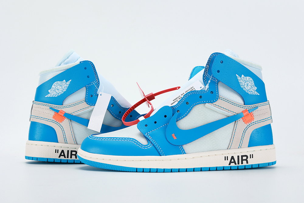 Off-White X Jordan 1 Retro High OG 'UNC'