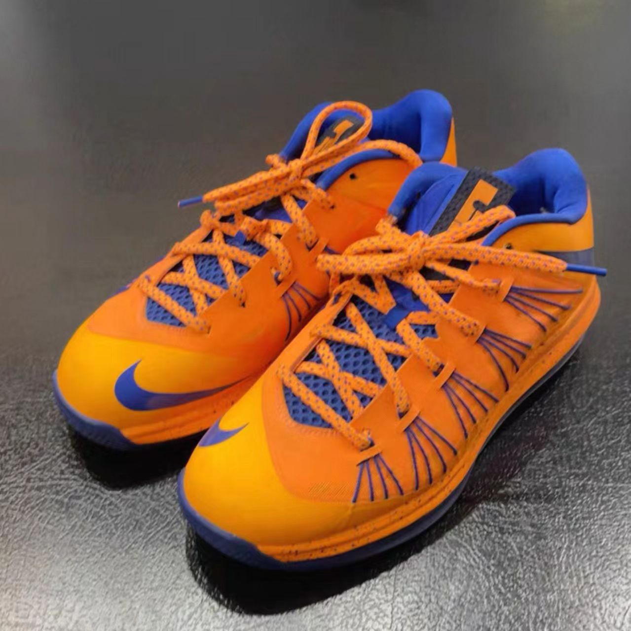 Nike LeBron X Low 