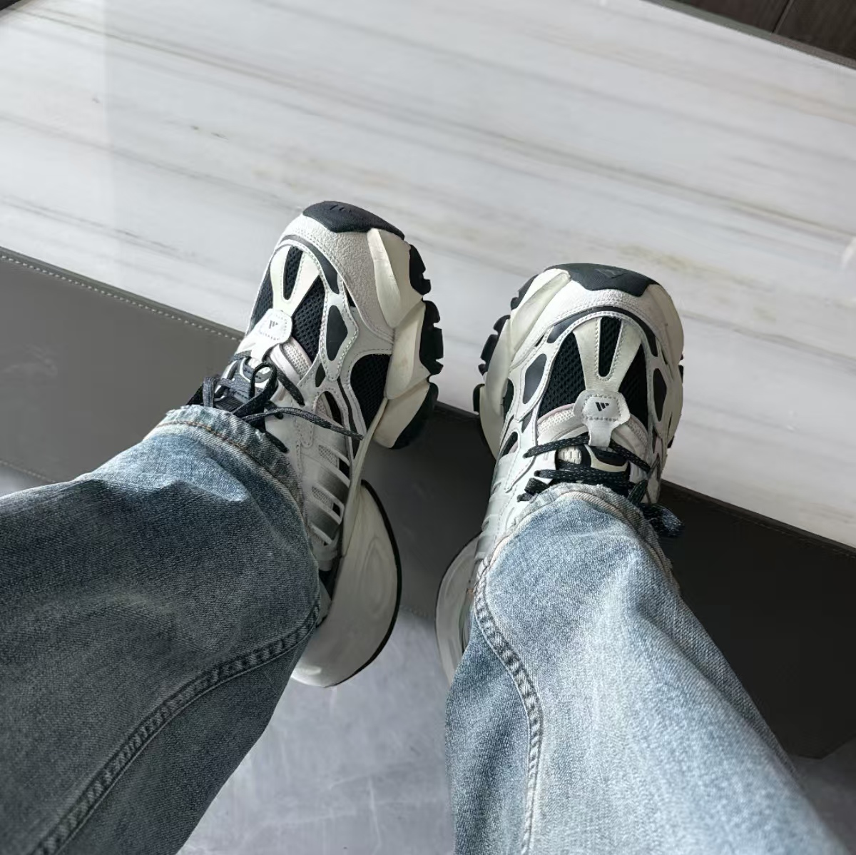 adidas XLG RUNNER DELUXE