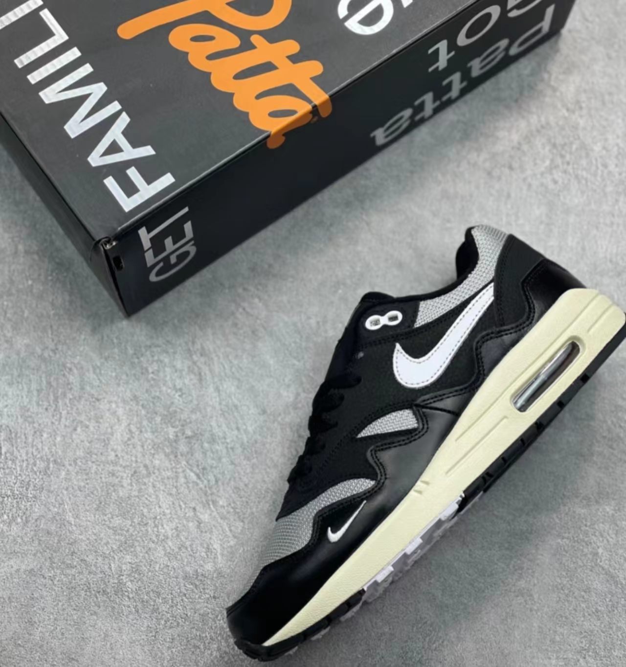 Patta x Nike Air Max 1 Black/White/Grey