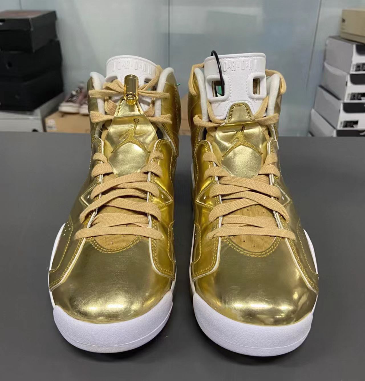 Air Jordan 6 Retro Pinnacle "Metallic Gold"
