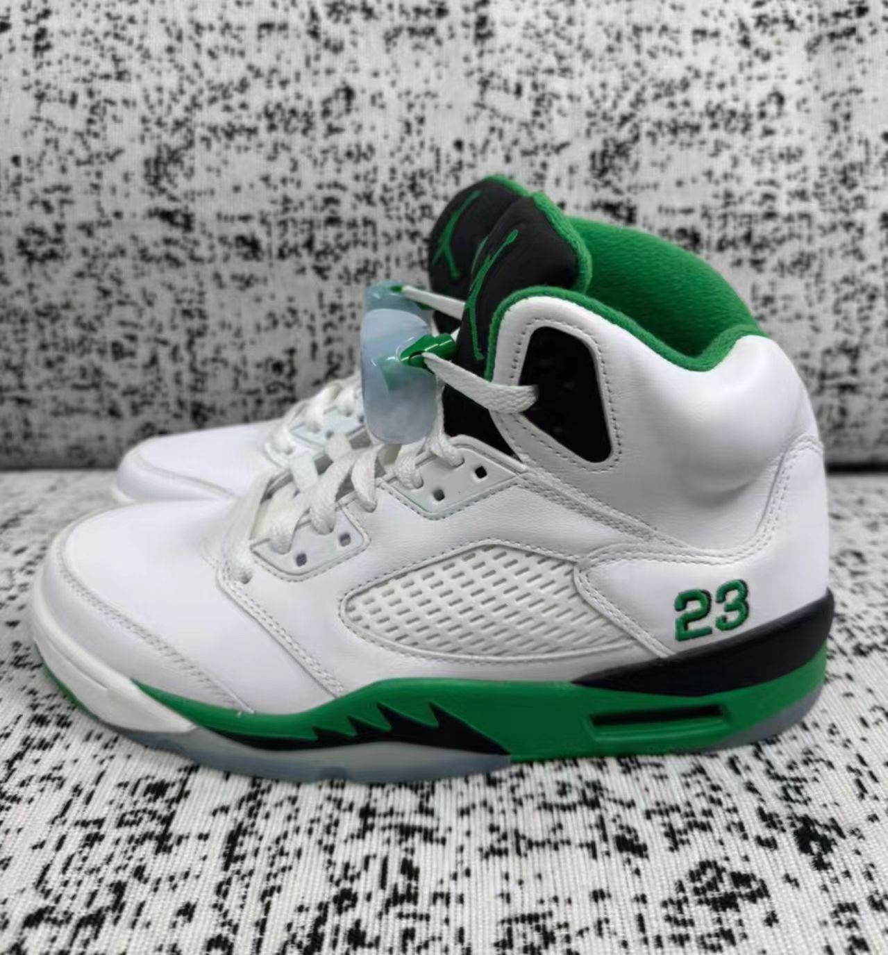 Air Jordan 5 Retro "Lucky Green"