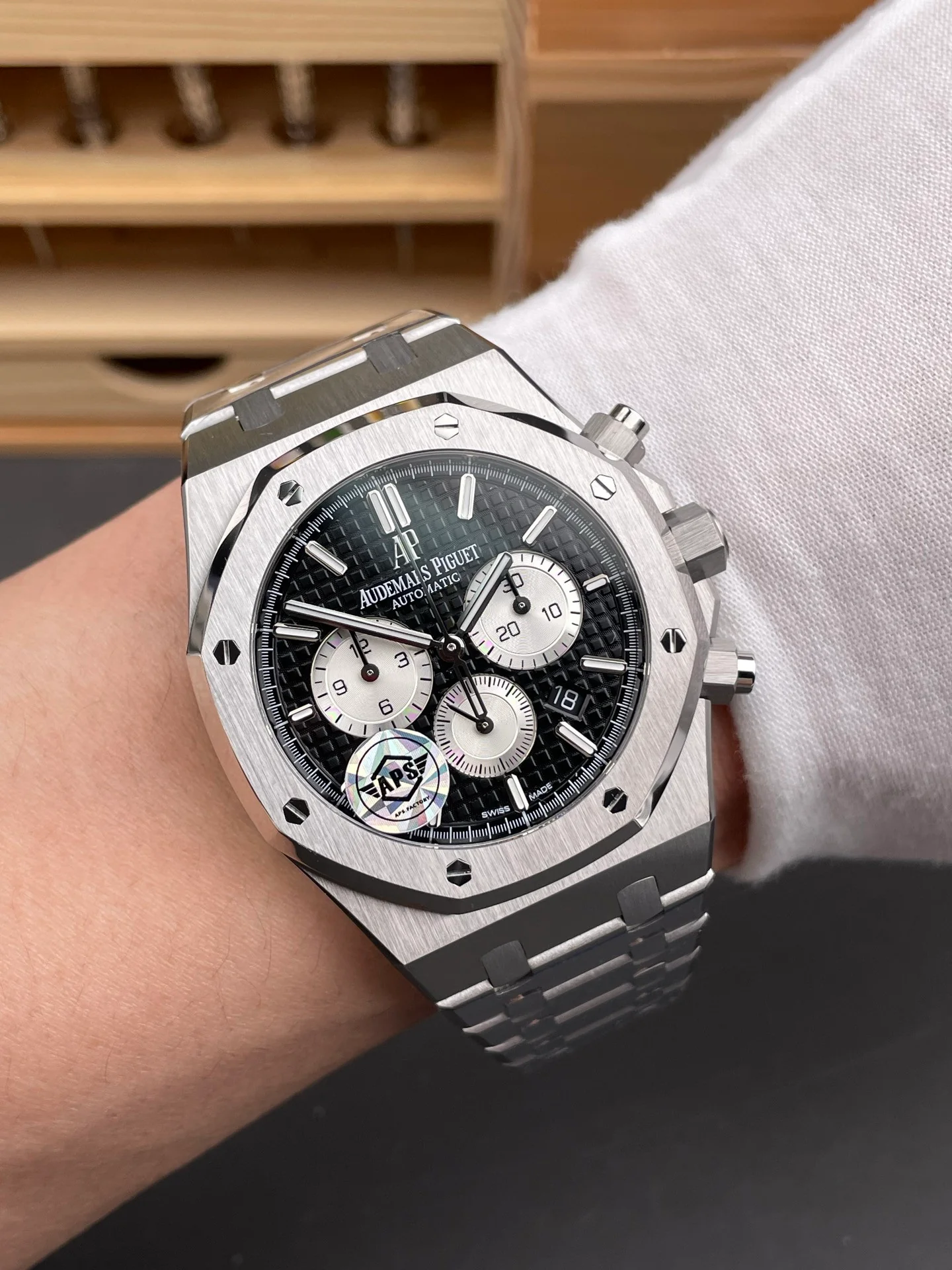 Royal Oak 26331 Black Panda