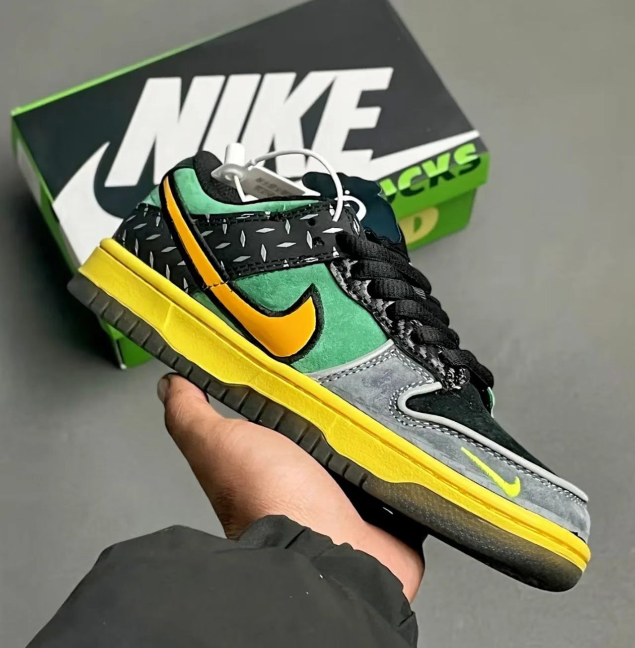 DOAF x Nike Dunk Low What The Ducks Of A Feather Home