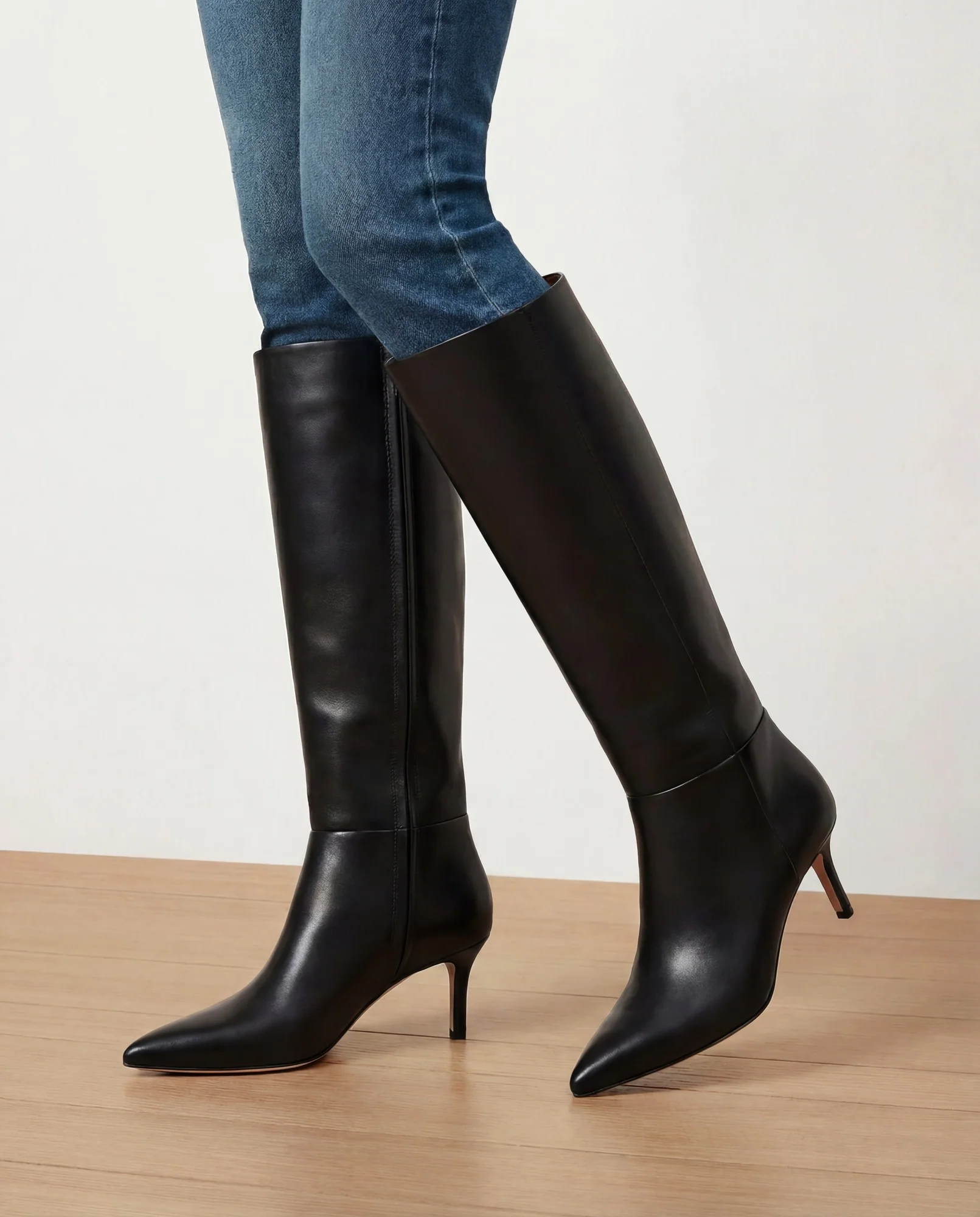 Lisa Mid-Heel Boot