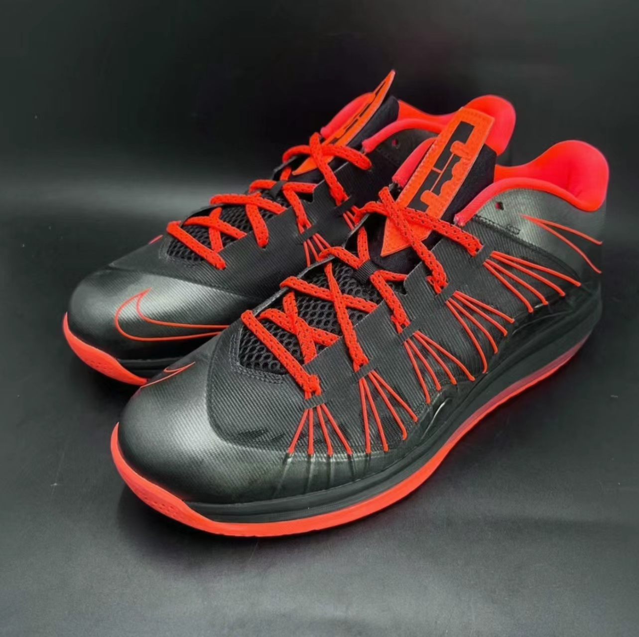 Nike LeBron X Low 