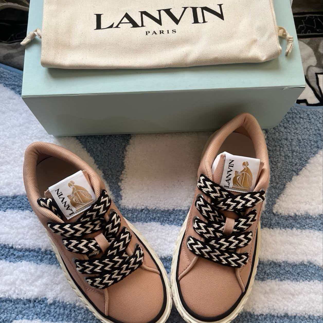 LANVIN Curbies Canvas