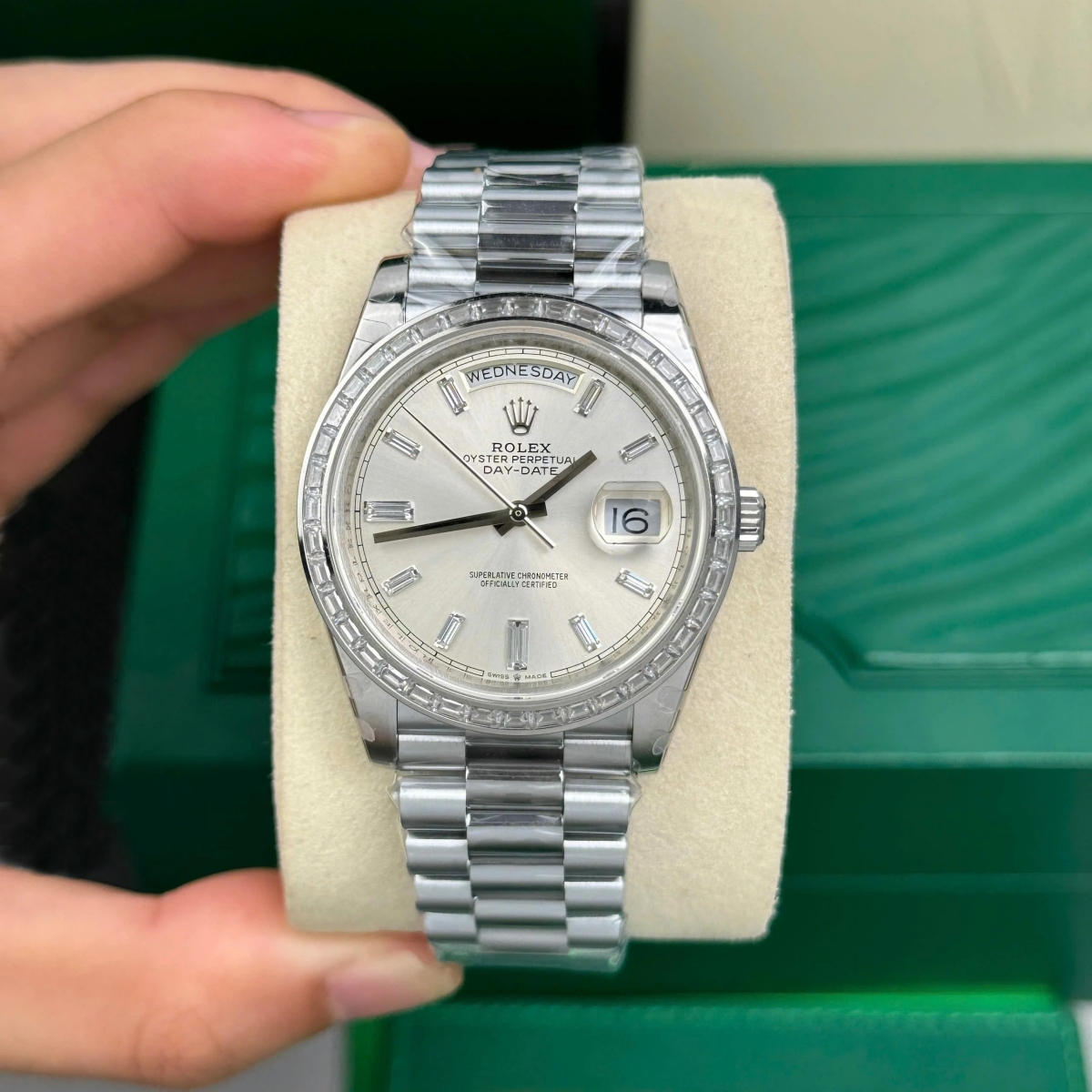 [2026 Mirror Grade]RLX Day-Date 40mm 228396TBR-0011 Silver Diamonds Dial