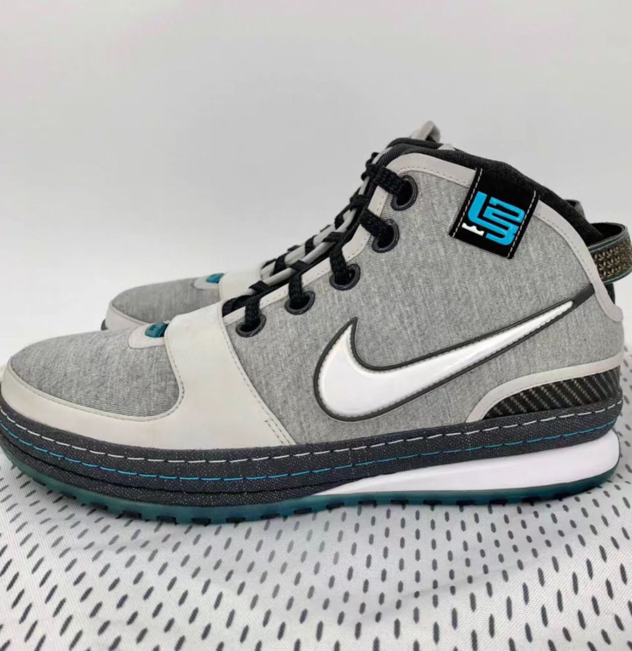 Nike Zoom LeBron 6 