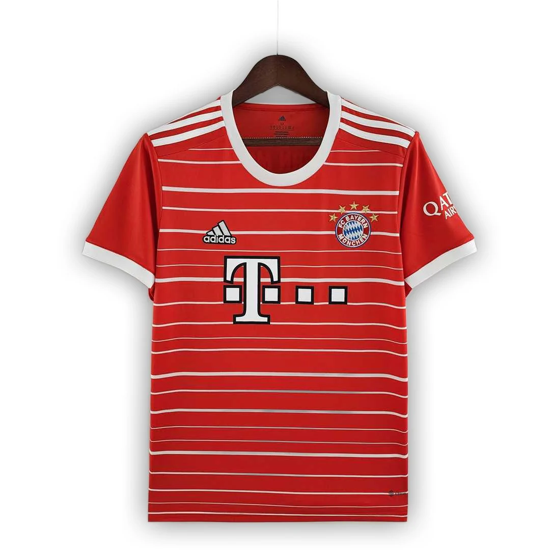 Bayern 2022/23 Home