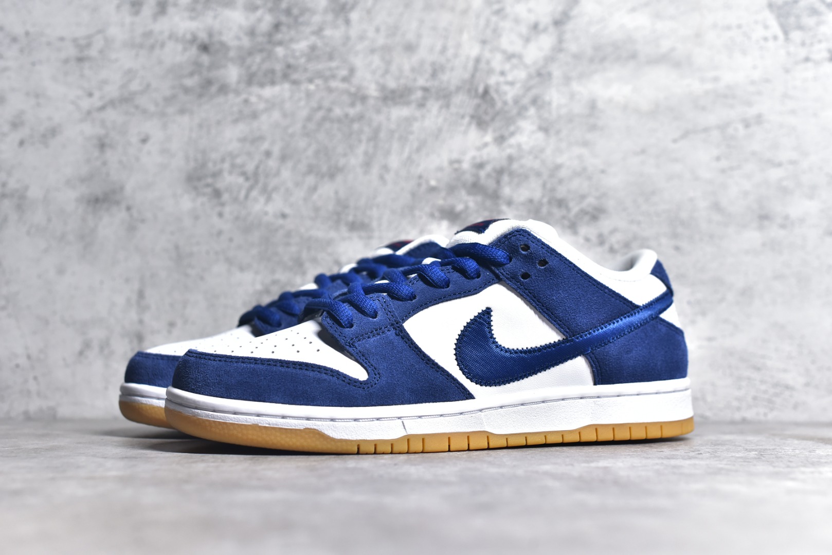 NIKE SB DUNK LOW LOS ANGELES DODGERS MEN'S DO9395-400