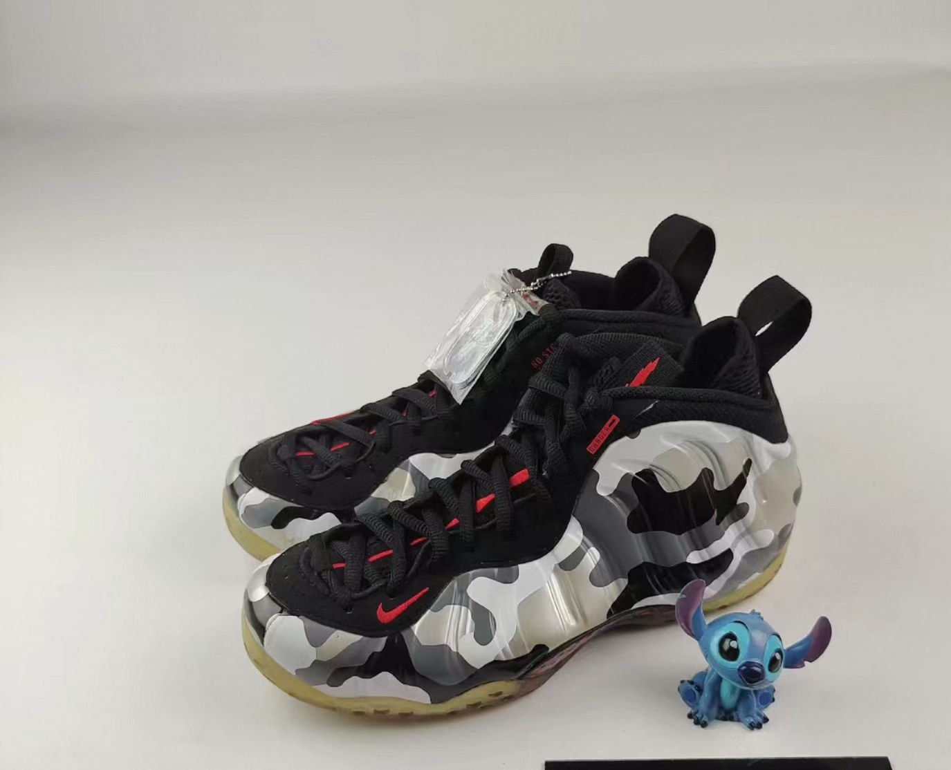 Nike Air Foamposite One "PRM Fighter Jet"