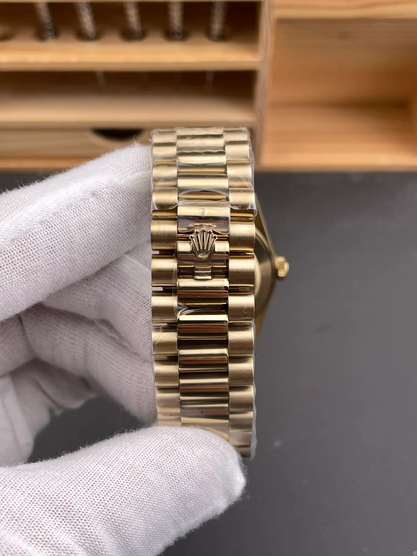 Black Ice Cube Day-Date