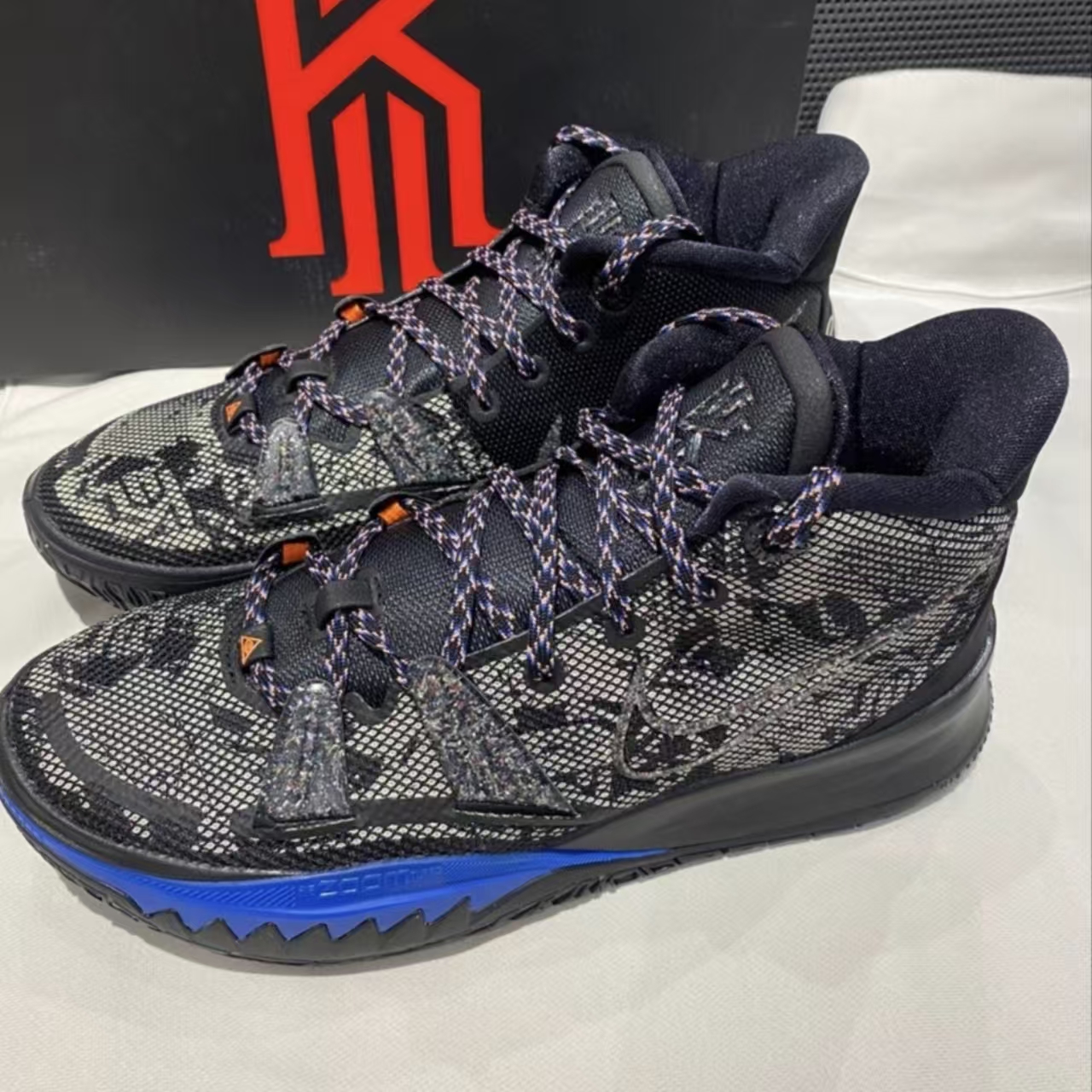 Nike Kyrie 7 