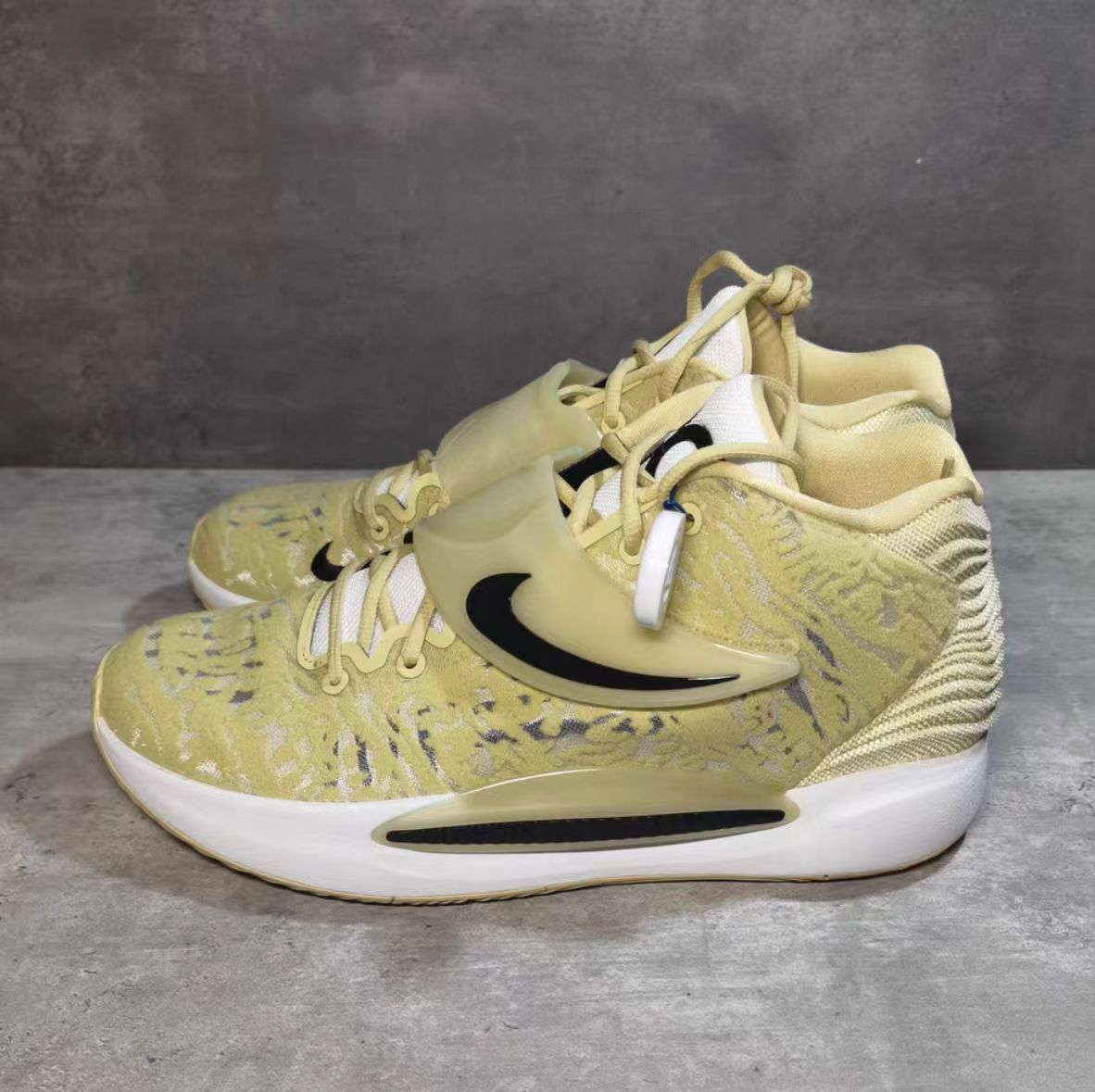 Nike KD 14 TB 'Team Gold'