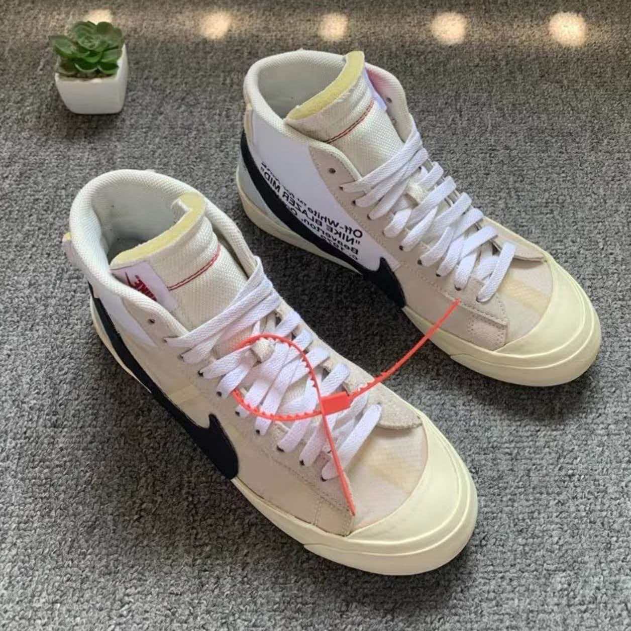 Off-White × Nike Blazer Mid 