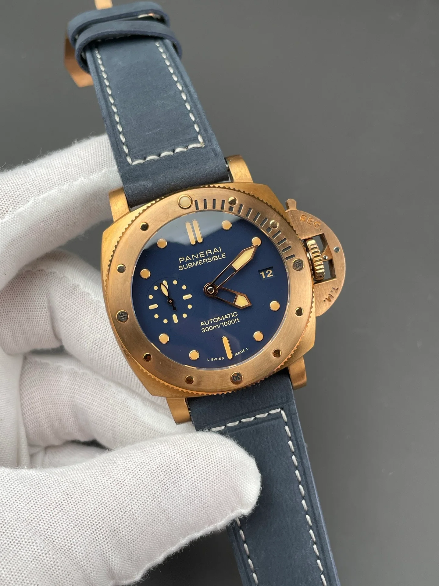 Luminor PAM1074
