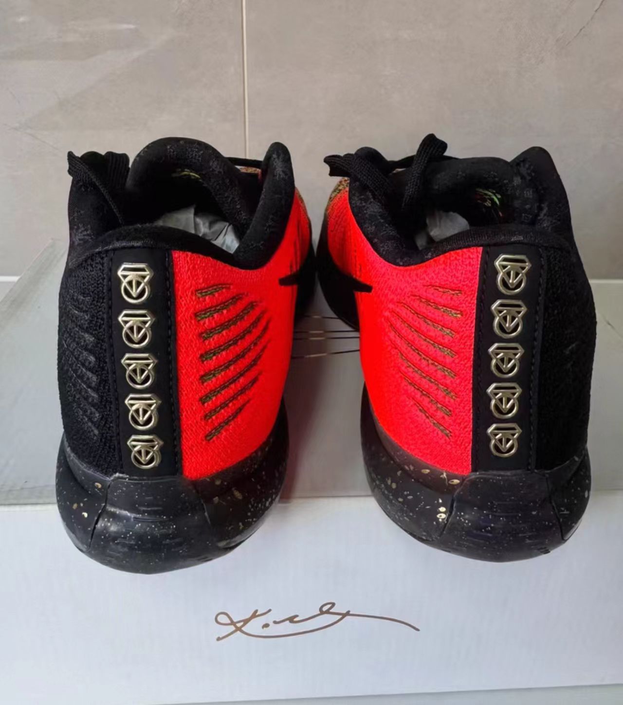 Nike Kobe 10 Elite Low 