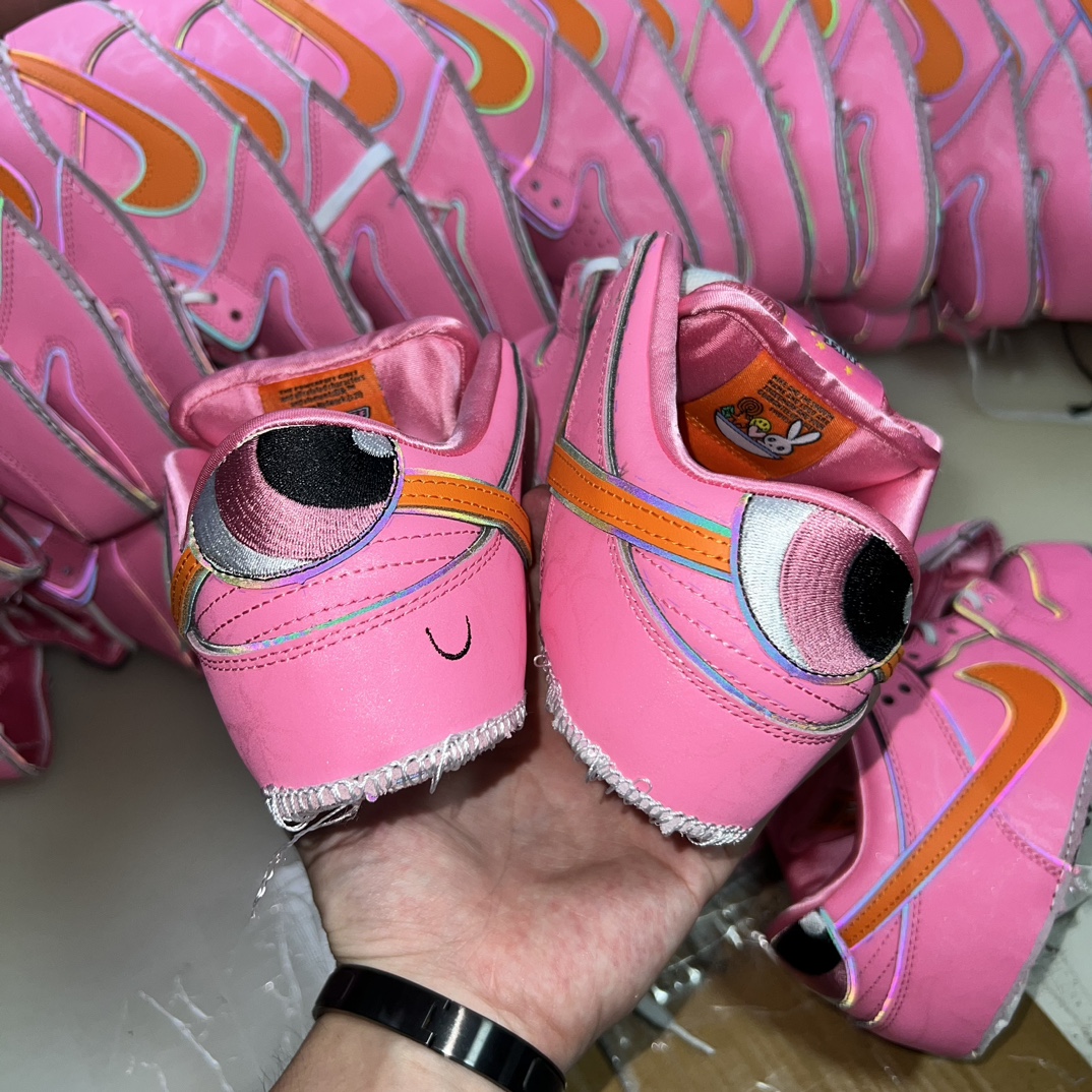 THE POWERPUFF GIRLS X NK SB DUNK LOW FD2631-600