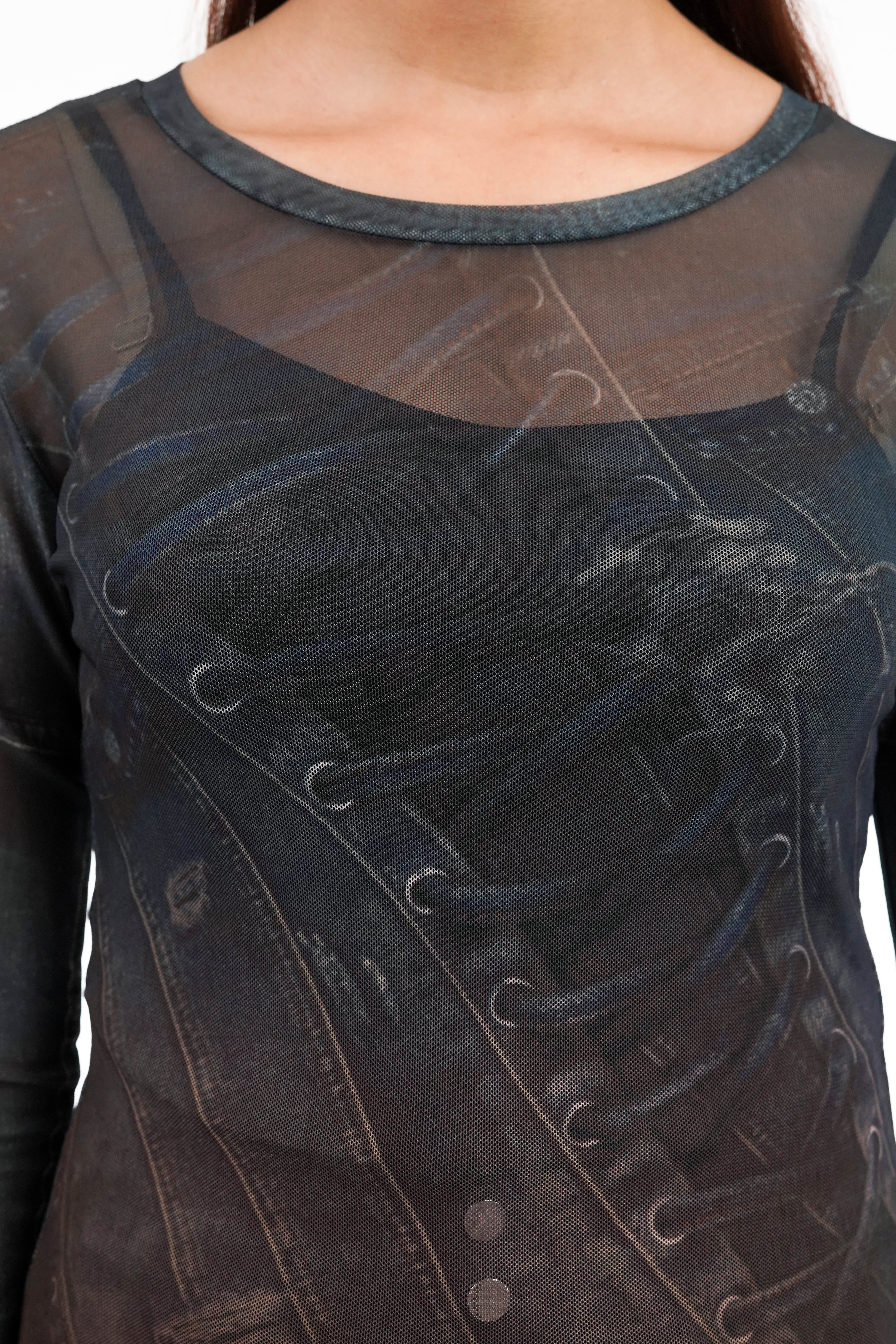 Gradient Grunge Mesh Top