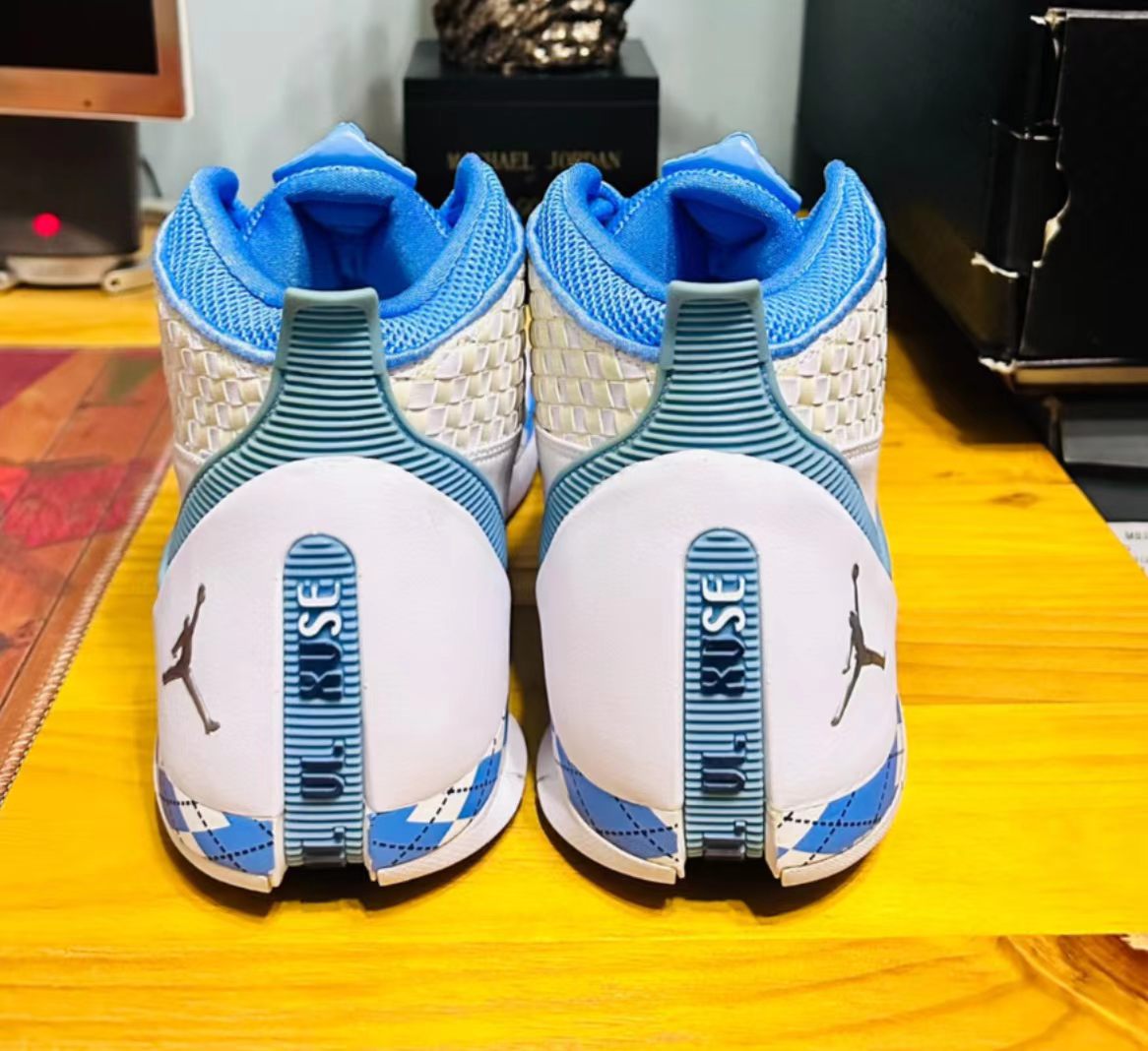 Air Jordan 15 Retro SE 