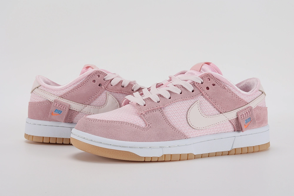 Dunk Low 'Teddy Bear – Light Soft Pink'