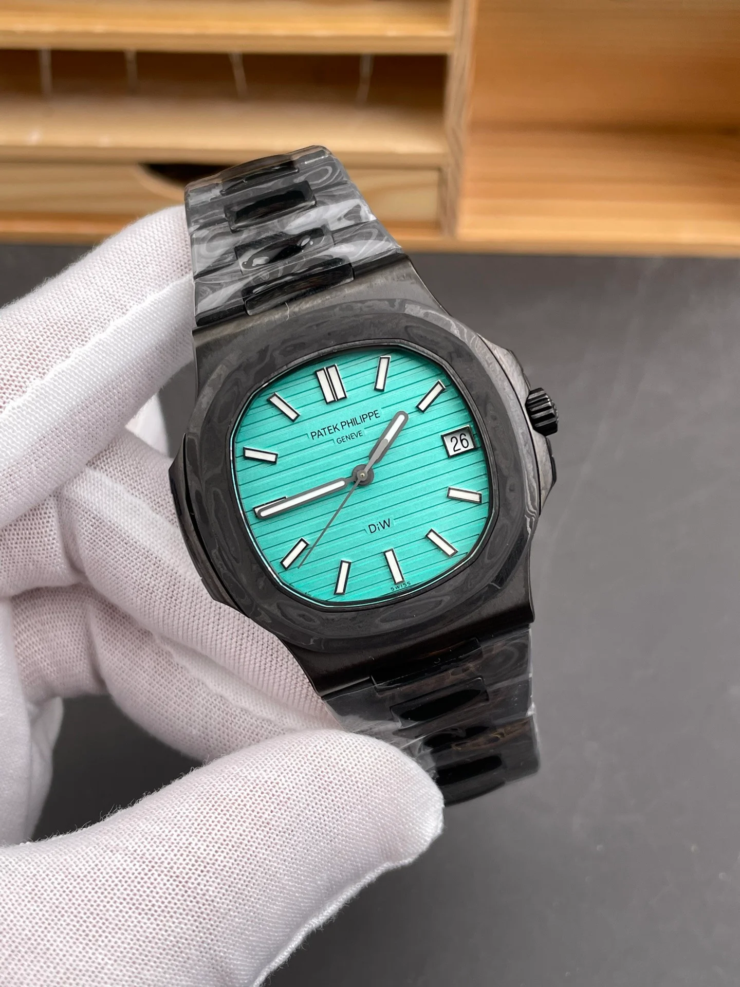 Full Carbon Nautilus 5711 Tiffany Blue