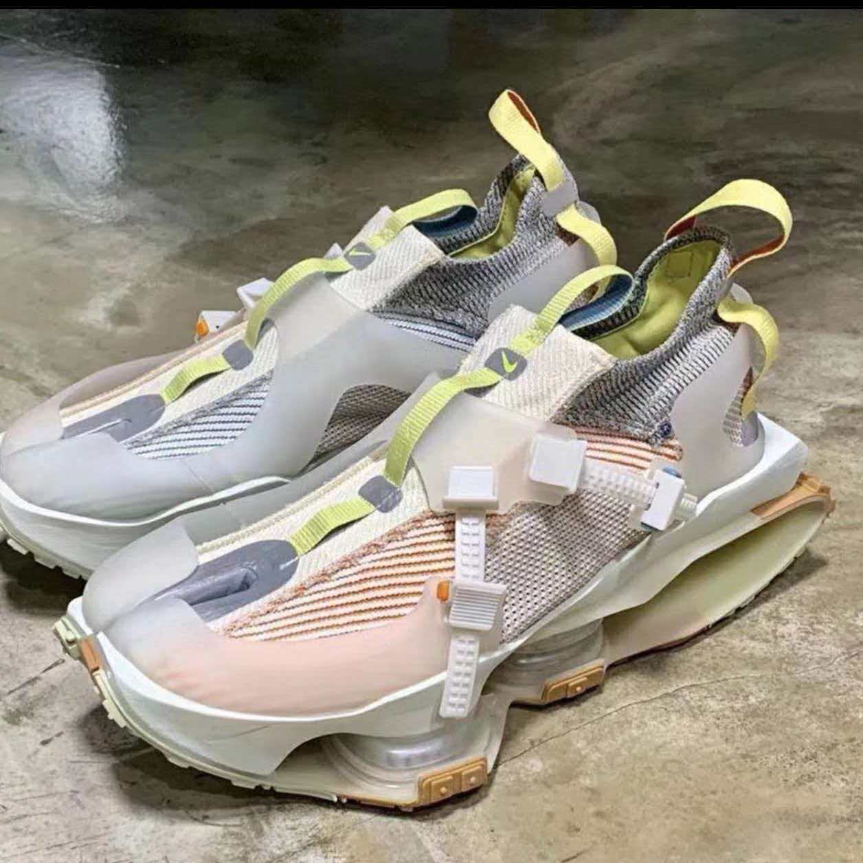 Nike ISPA Zoom Road Warrior 