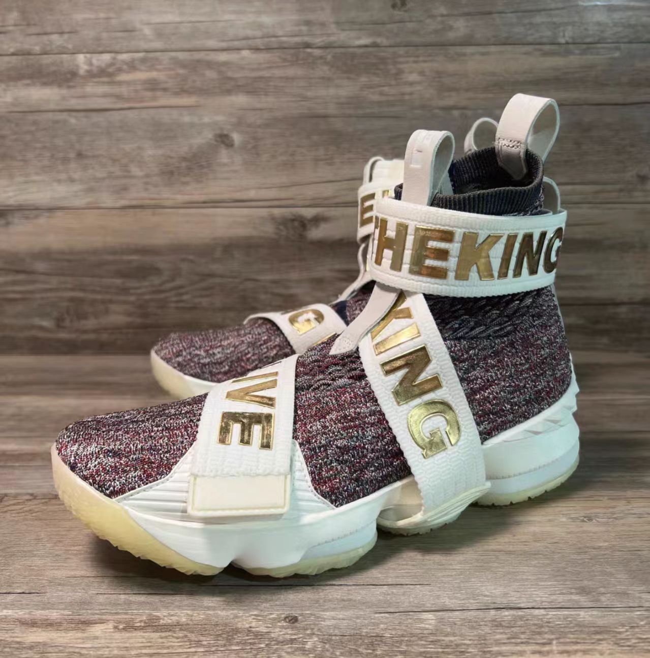 Nike LeBron 15 Kith 