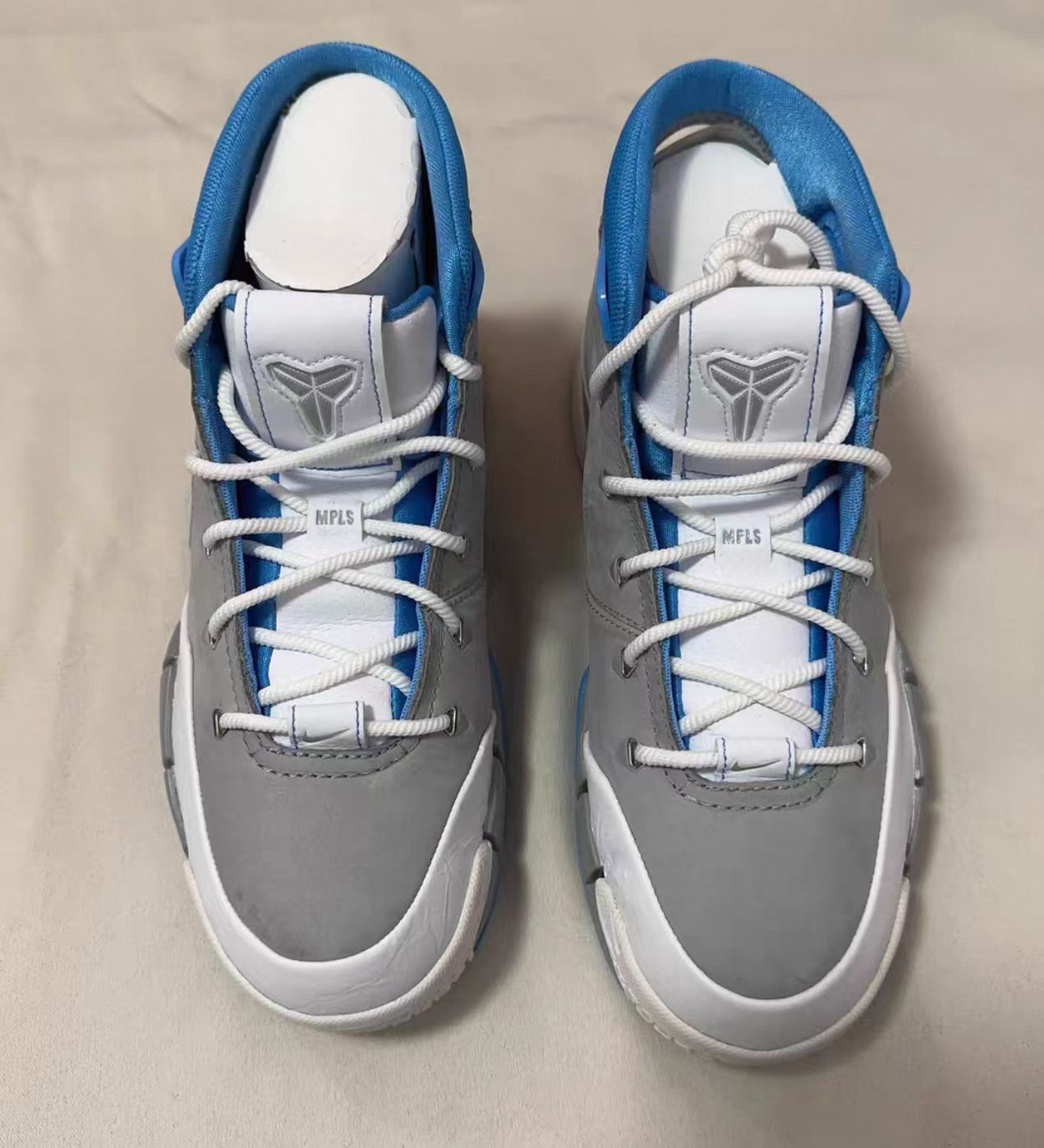 Nike Zoom Kobe 1 "MPLS"