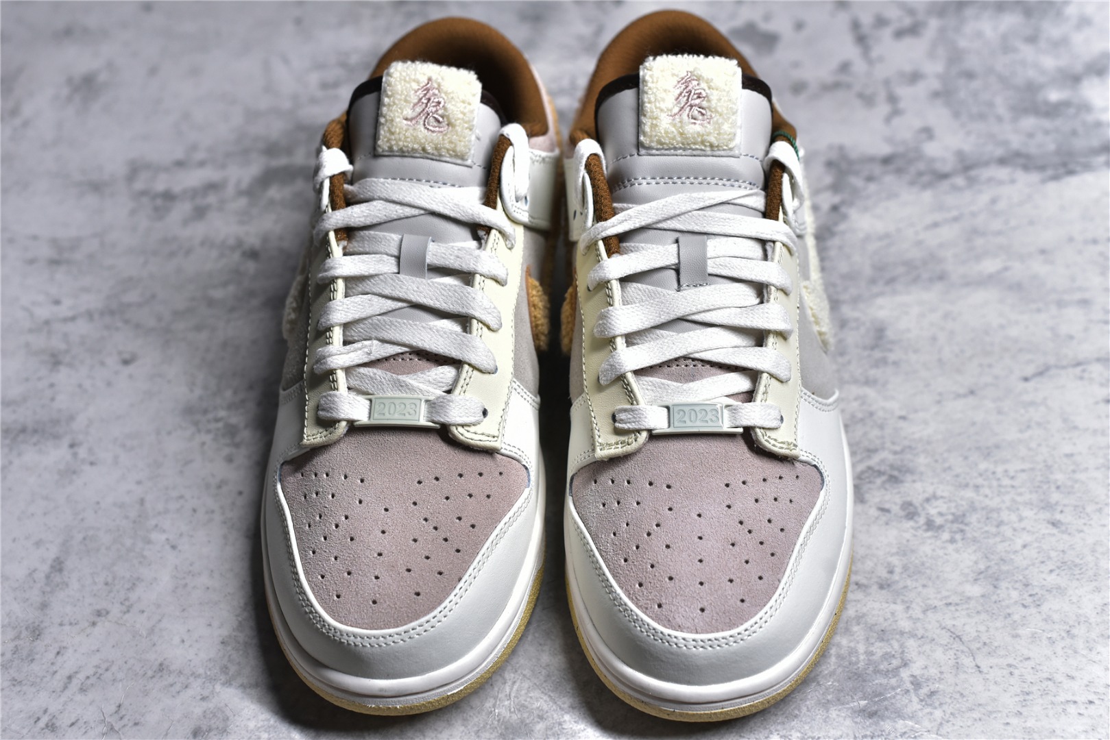 KO DUNK LOW YEAR OF THE RABBIT FD4203-211