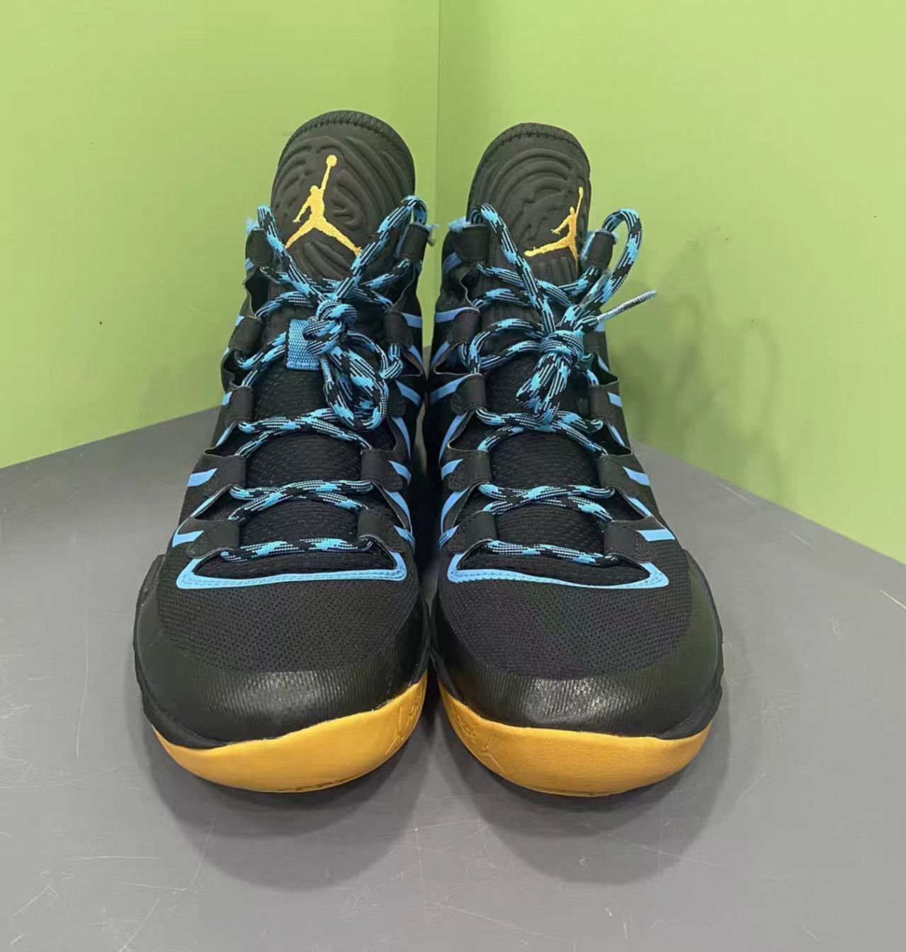 Air Jordan 28 SE "Black/University Blue/Gum