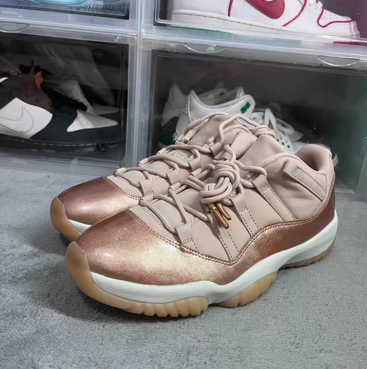 WMNSRetro Low "Rose Gold"