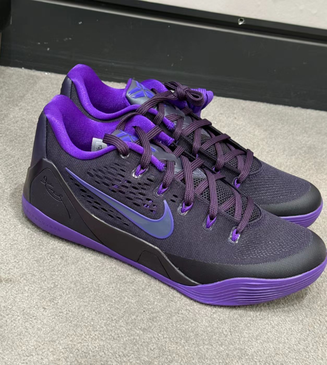 Nike Kobe 9 EM Low "Black/Purple"