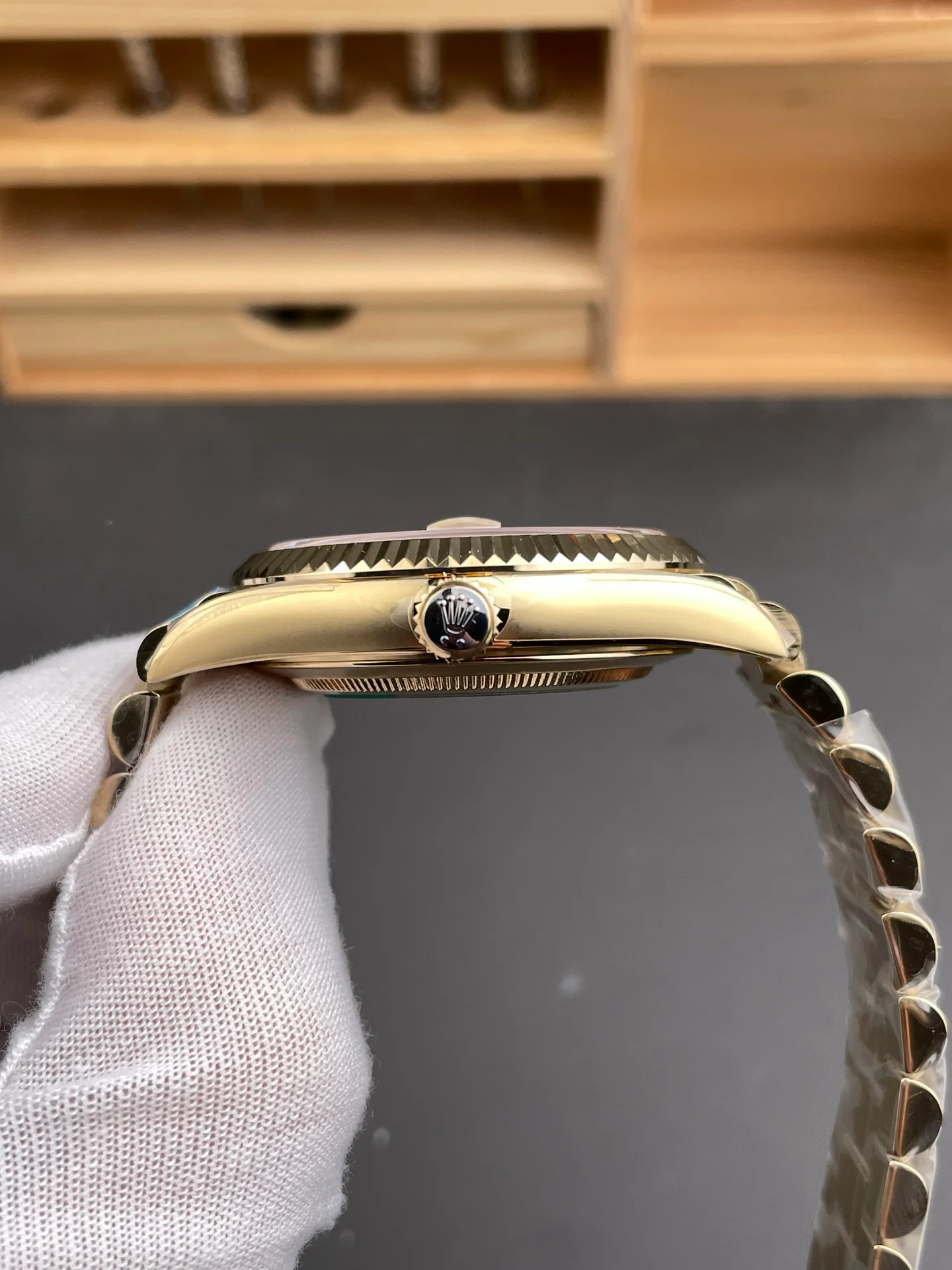 Full Gold Day-Date Yellow Diamond Bezel
