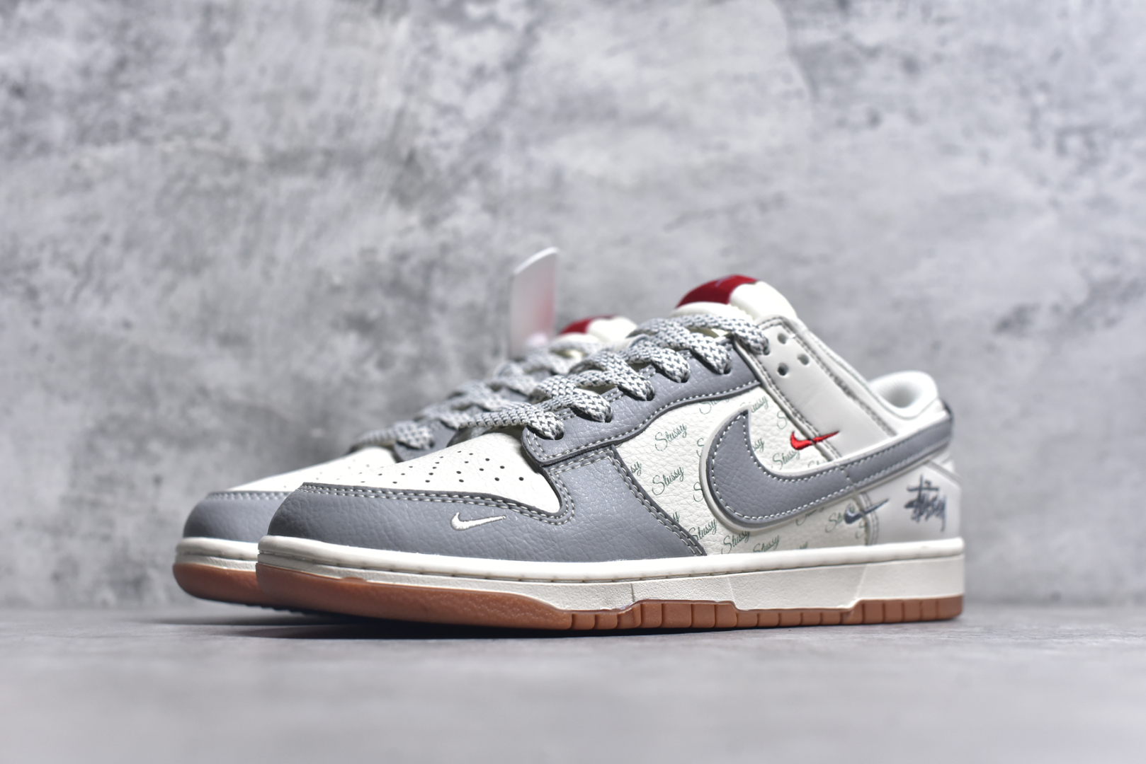 STUSSY X NIKE SB DUNK LOW XS6089-531