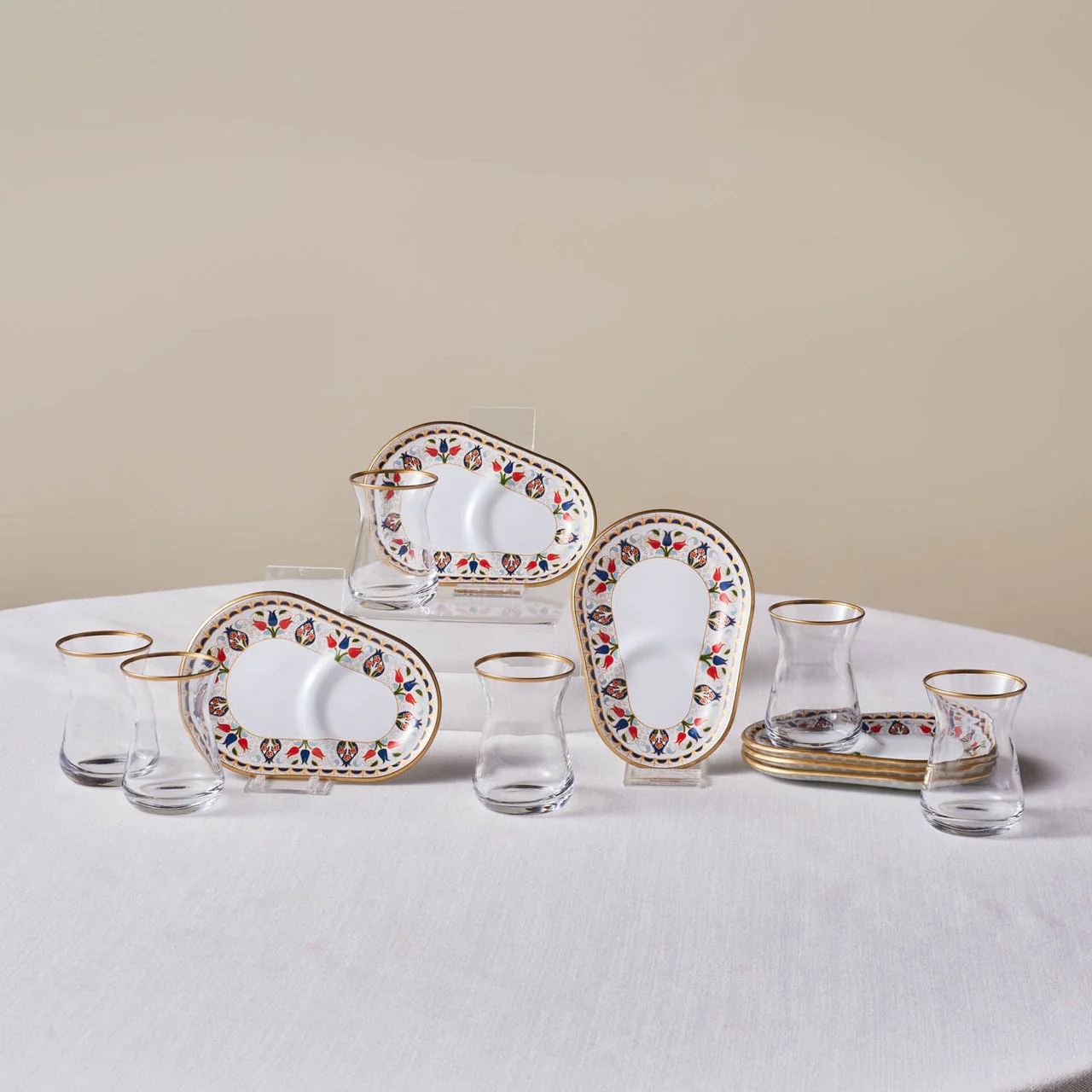 Karaca Tulip Service à thé 12 pièces