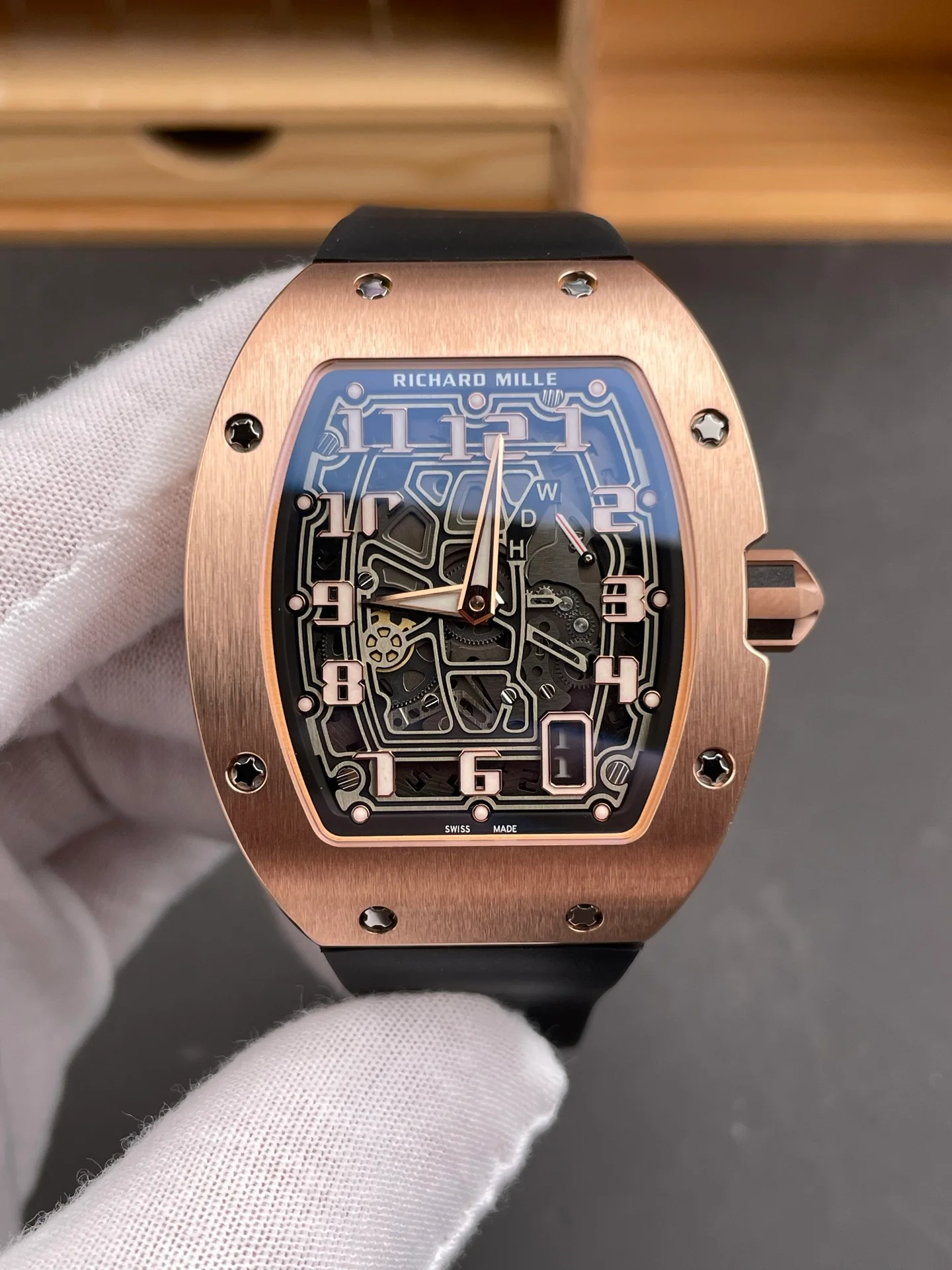 RM67-01 Rose Gold Case