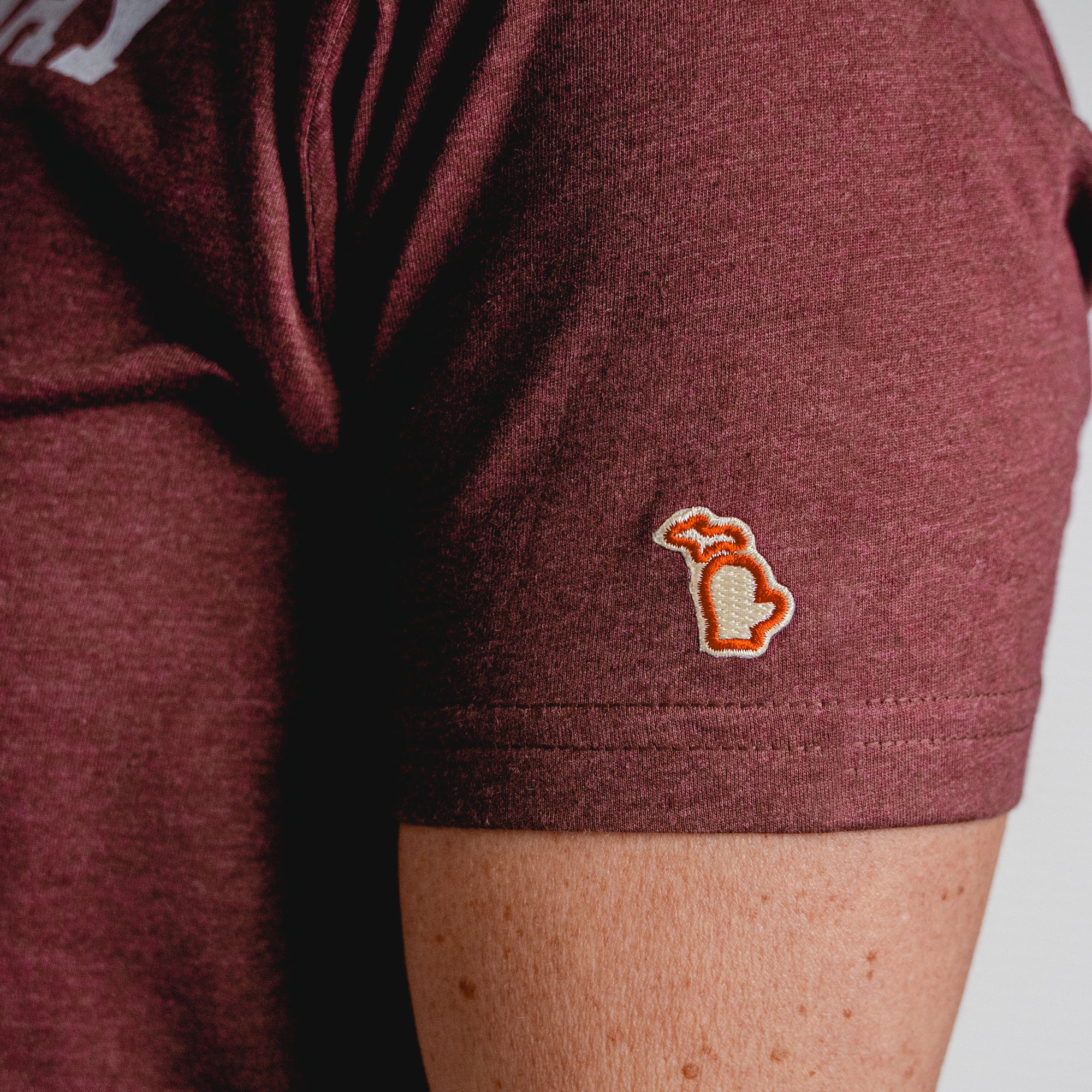 WHICH WAY TO THE LAKE (UNISEX)