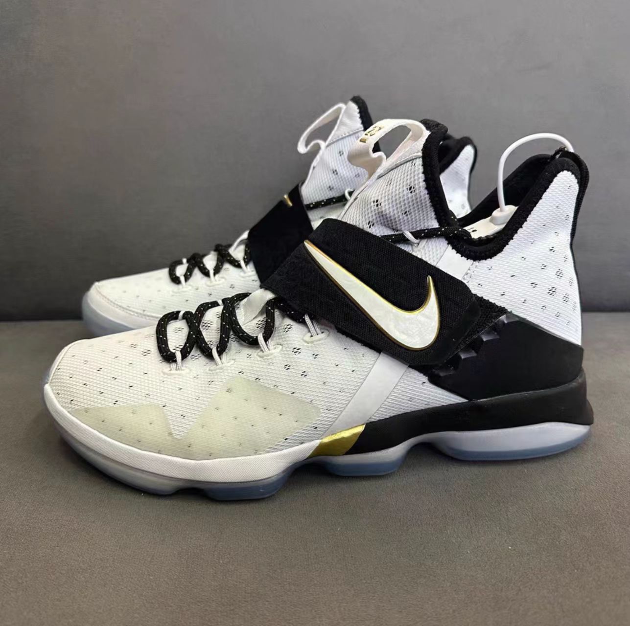 Nike LeBron 14 
