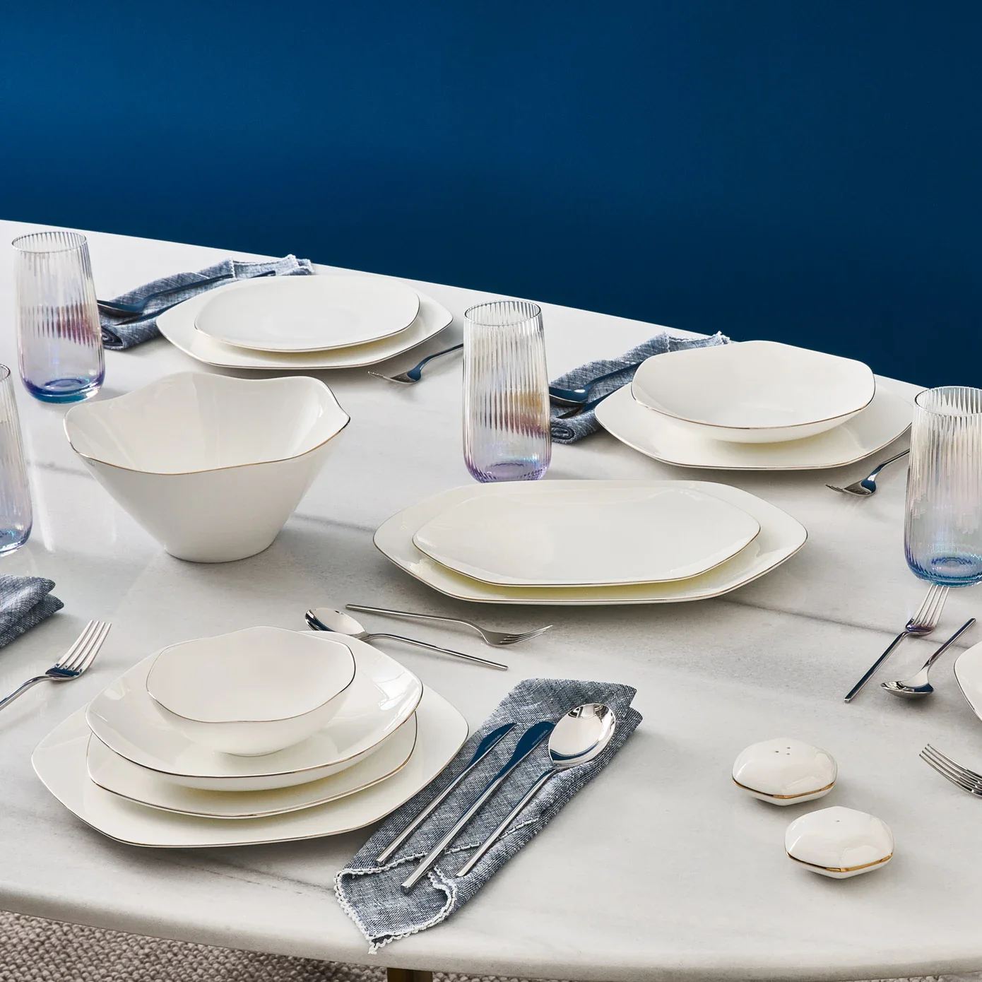 Karaca Fine Pearl Extra Hexagon, Service de Vaisselle 61 pièces pour 12 personnes, Doré